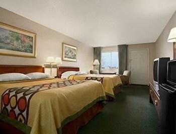 Super 8 By Wyndham Hermitage Motel