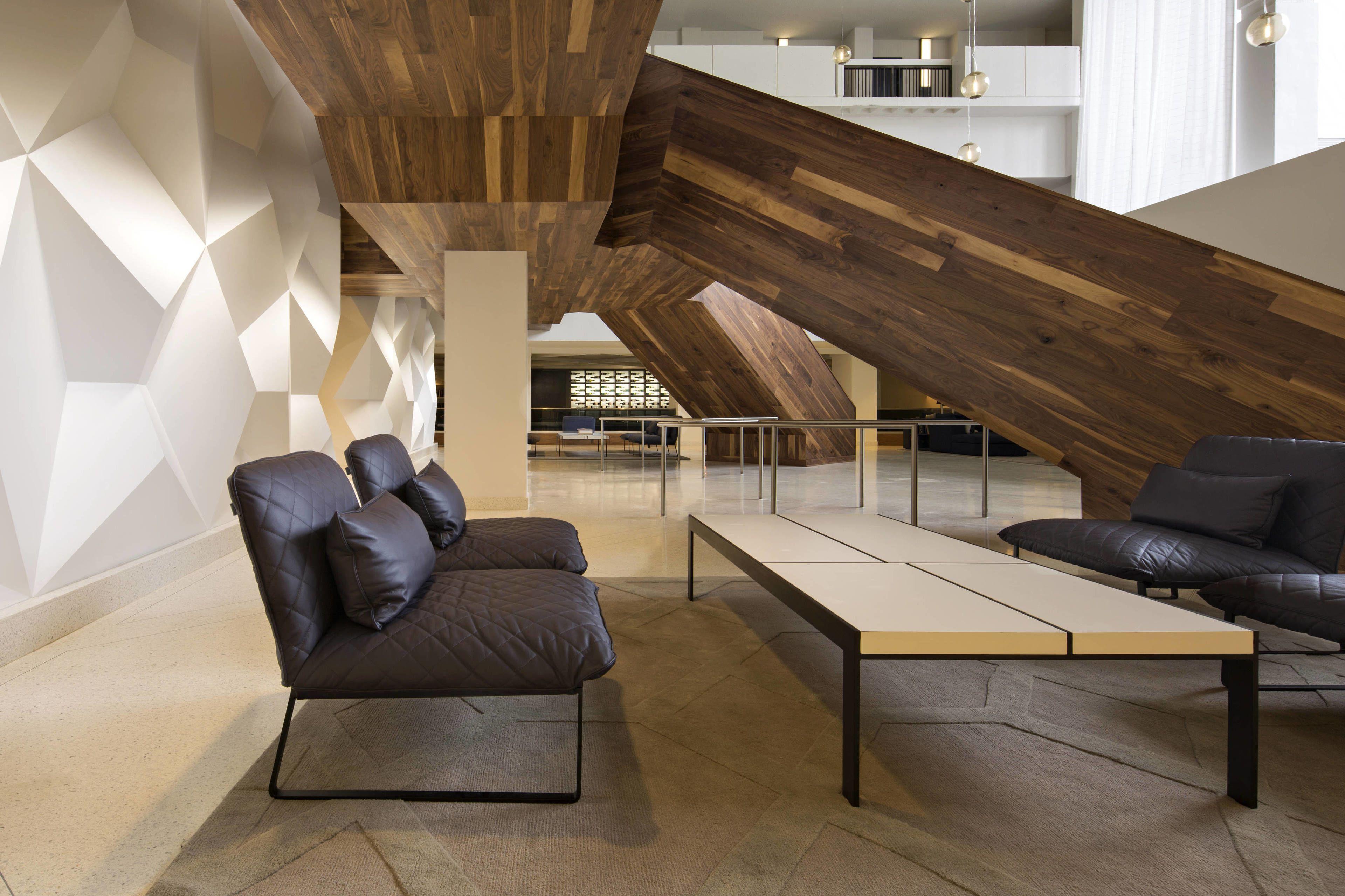 Sheraton Grand Downtown Hotel 4*