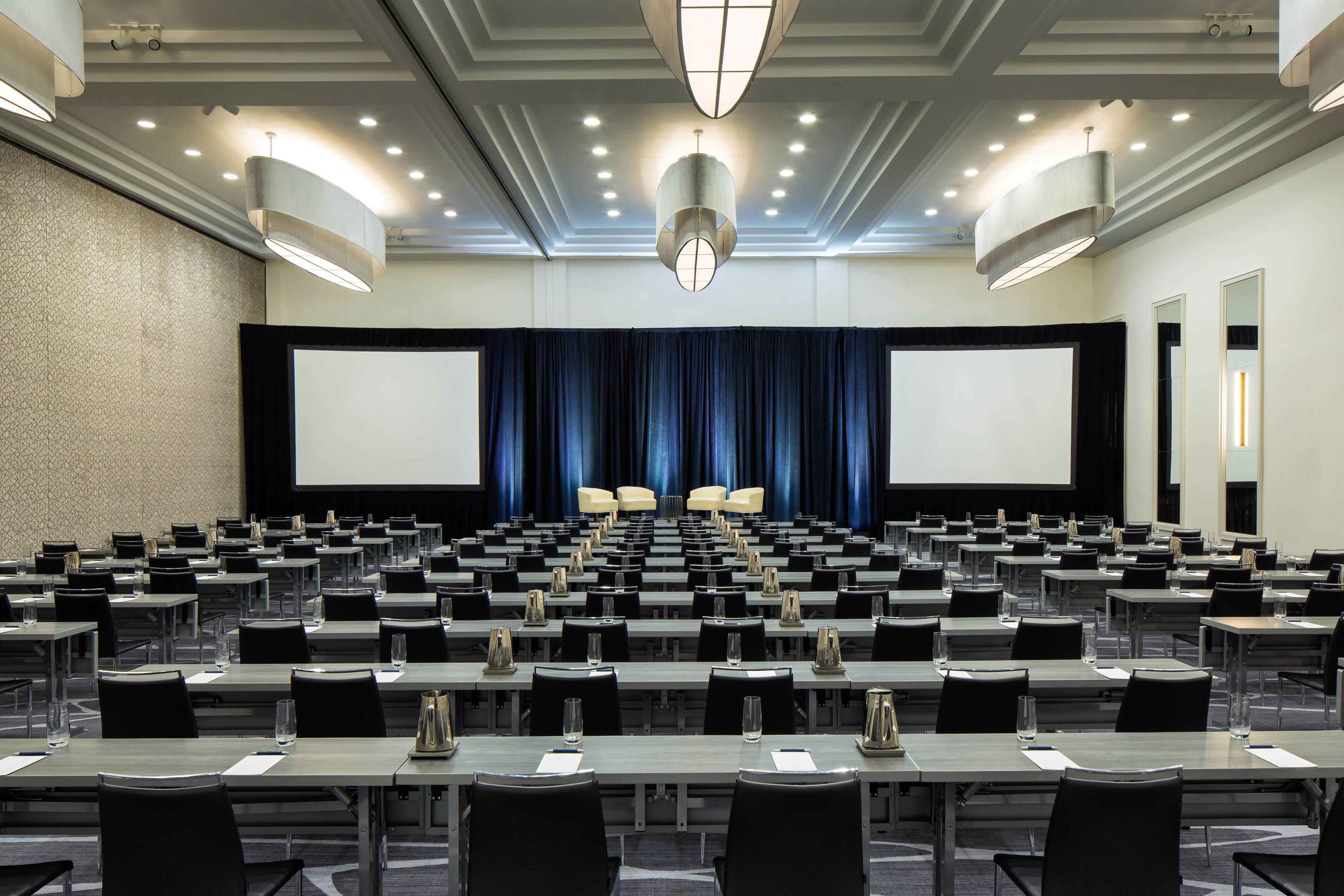 Sheraton Grand Downtown 4* Nashville