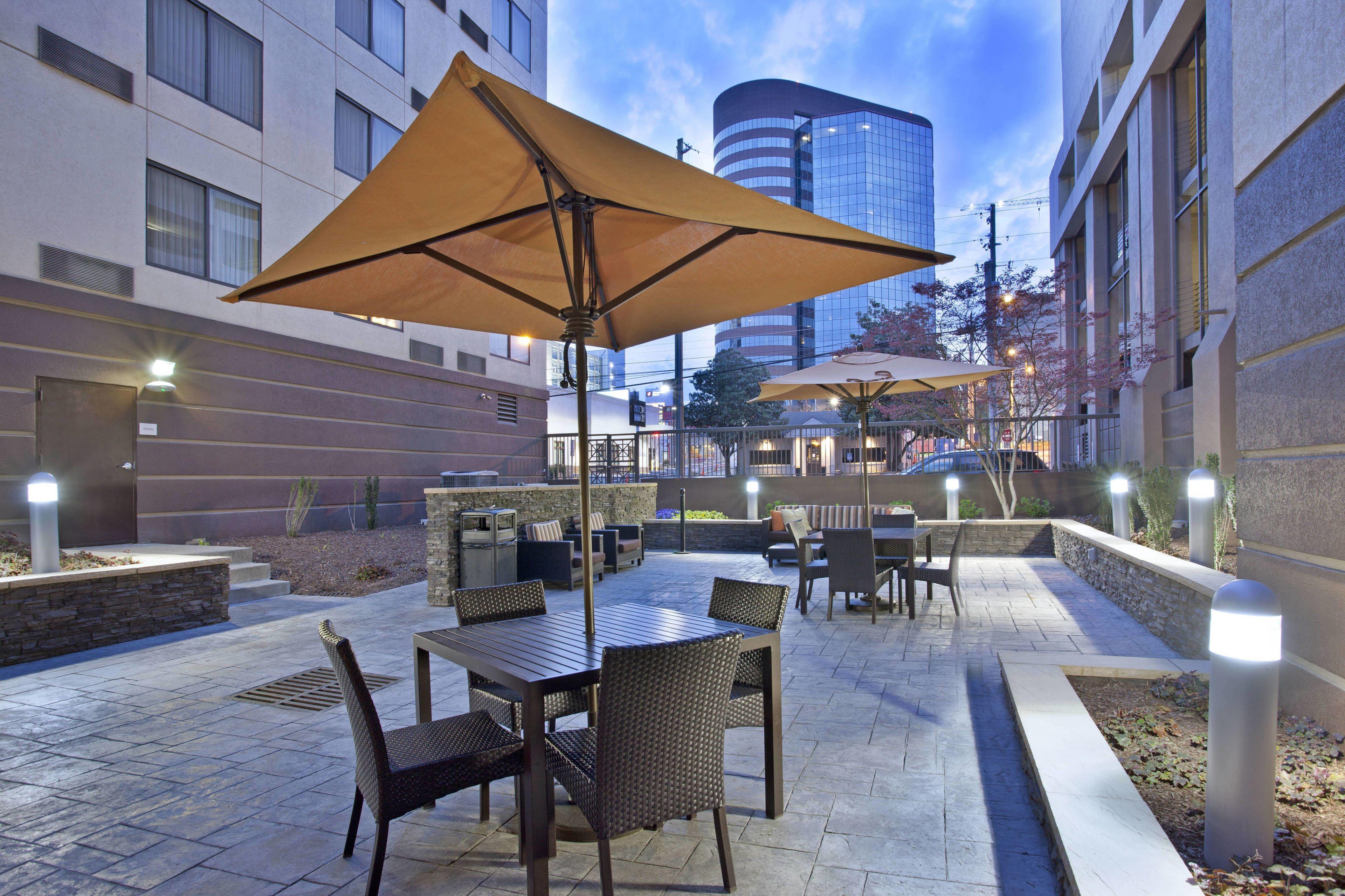 Courtyard By Marriott Vanderbilt West End Nashville