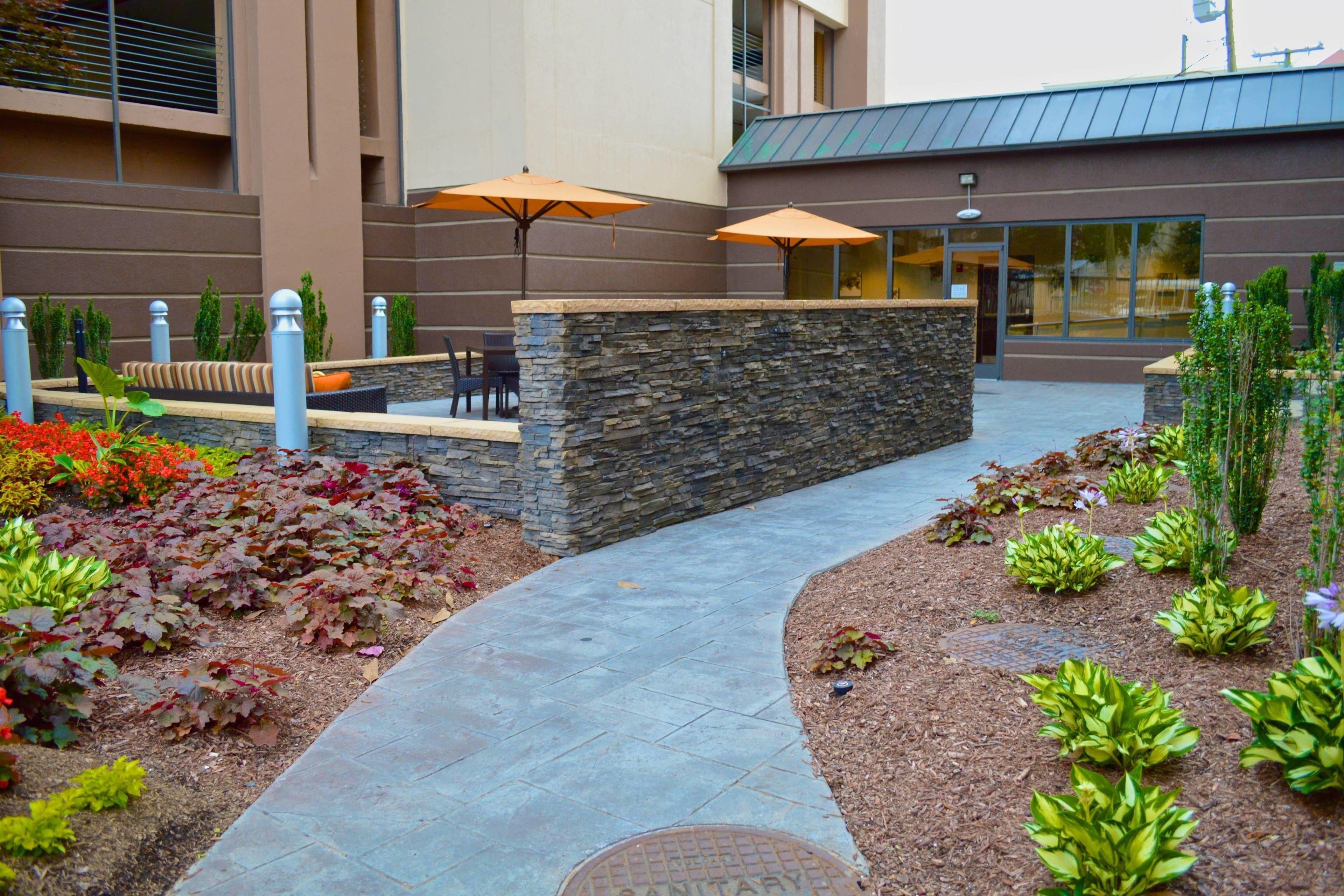 Courtyard By Marriott Vanderbilt West End 3*