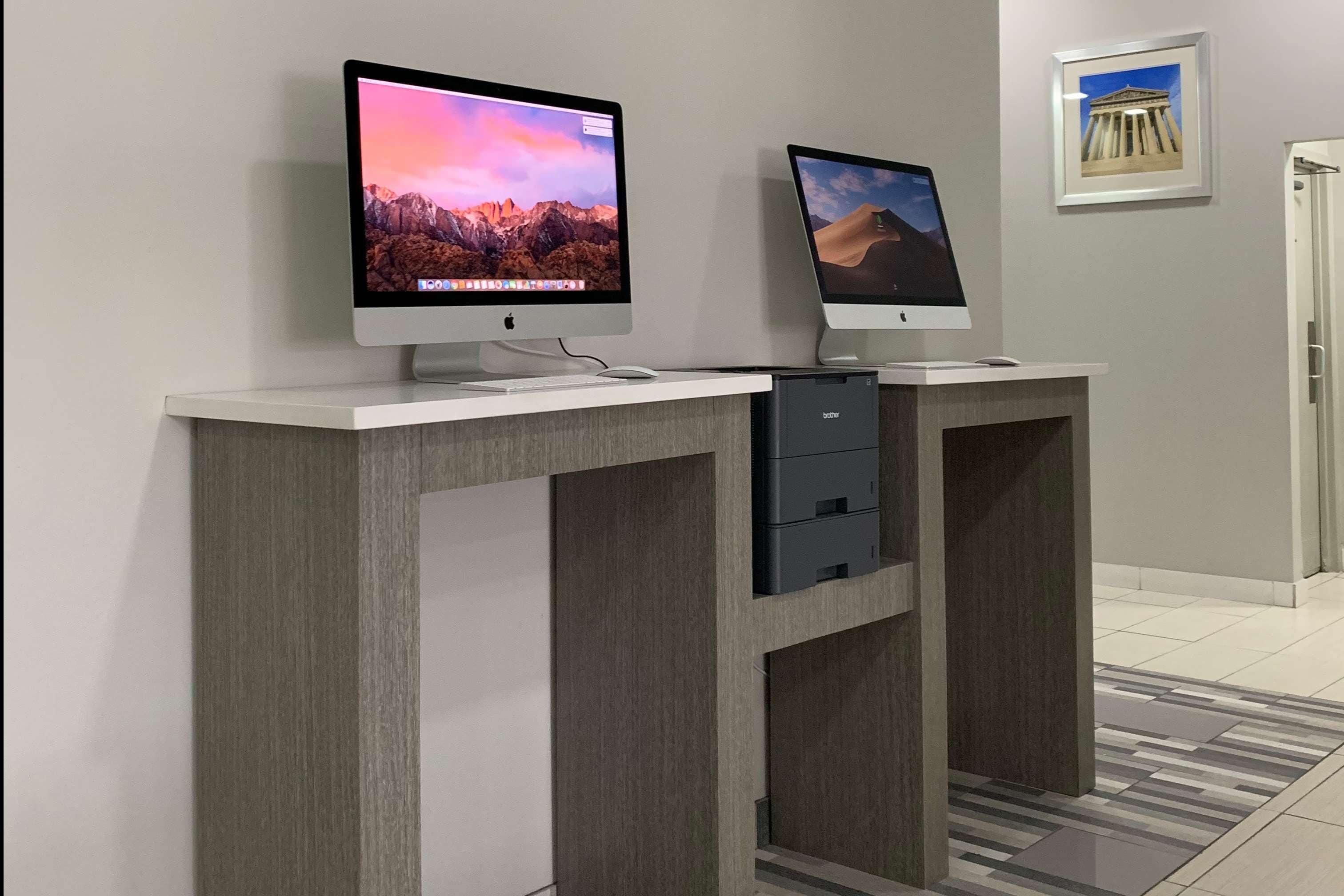 Hotel Knights - Downtown Nashville