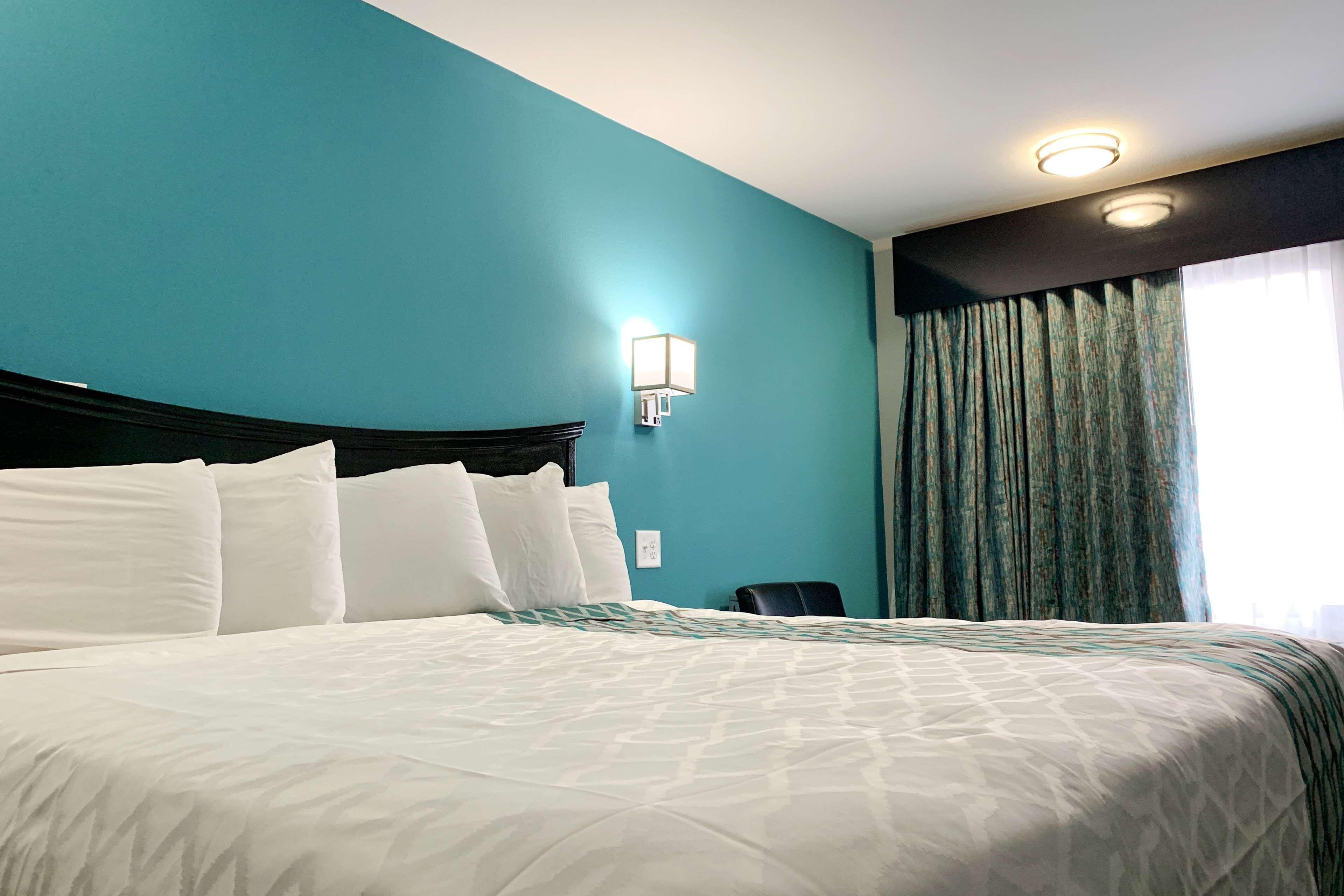 Hotel Knights - Downtown Nashville