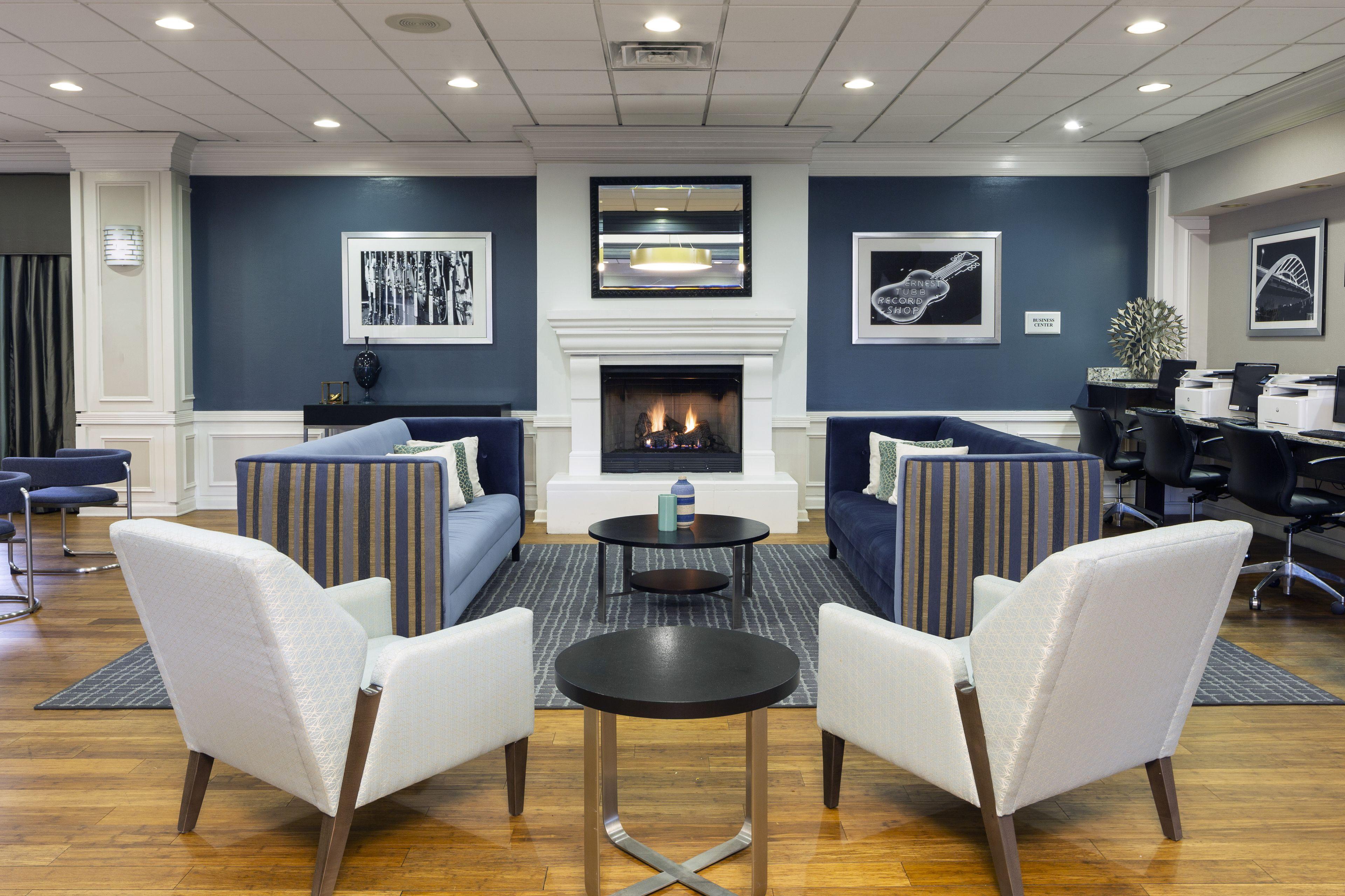 Hotel Express Nashville-downtown - Broadway By Ihg 3*