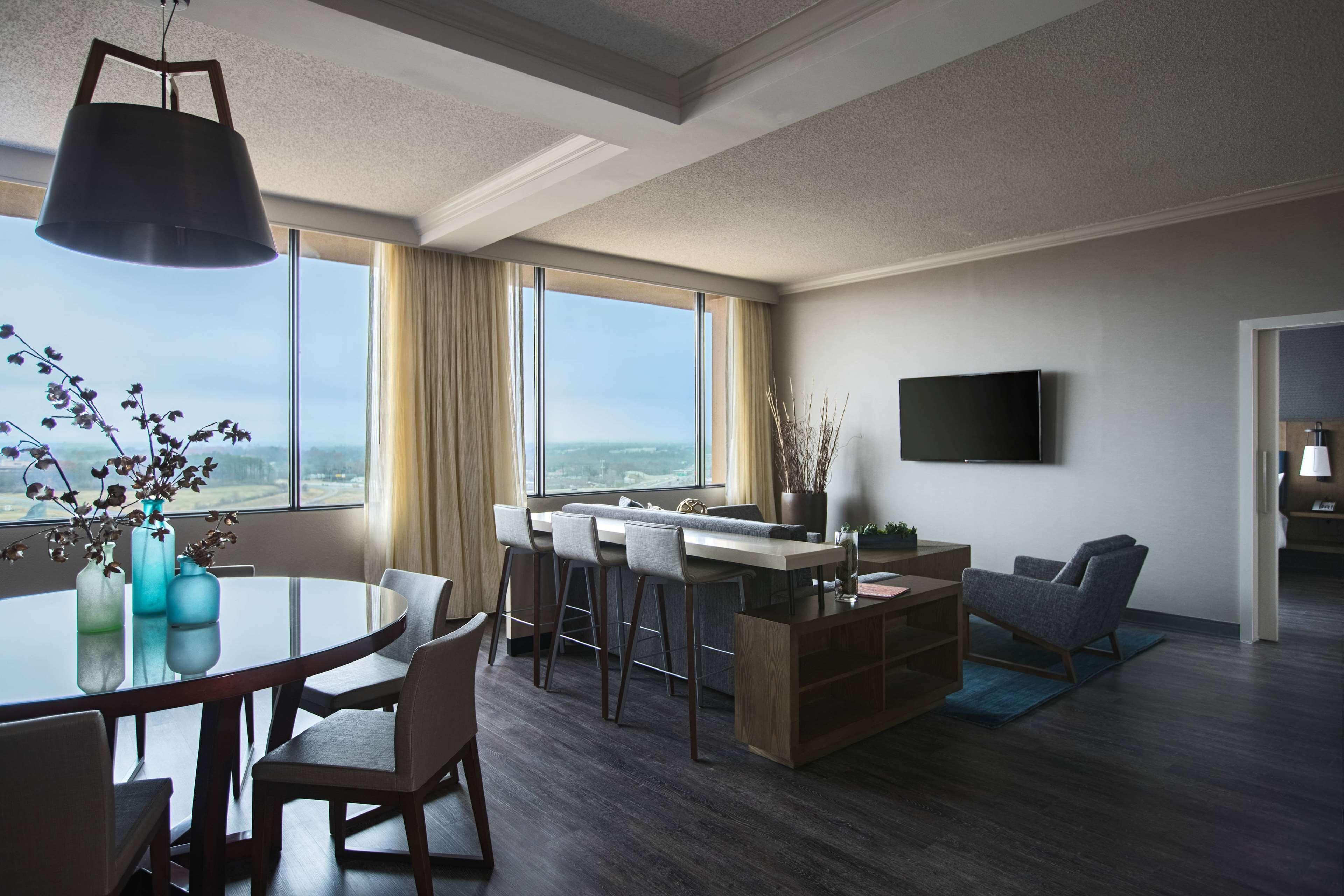 Sonesta Airport Hotel Nashville