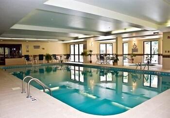 Courtyard By Marriott At Opryland 3*