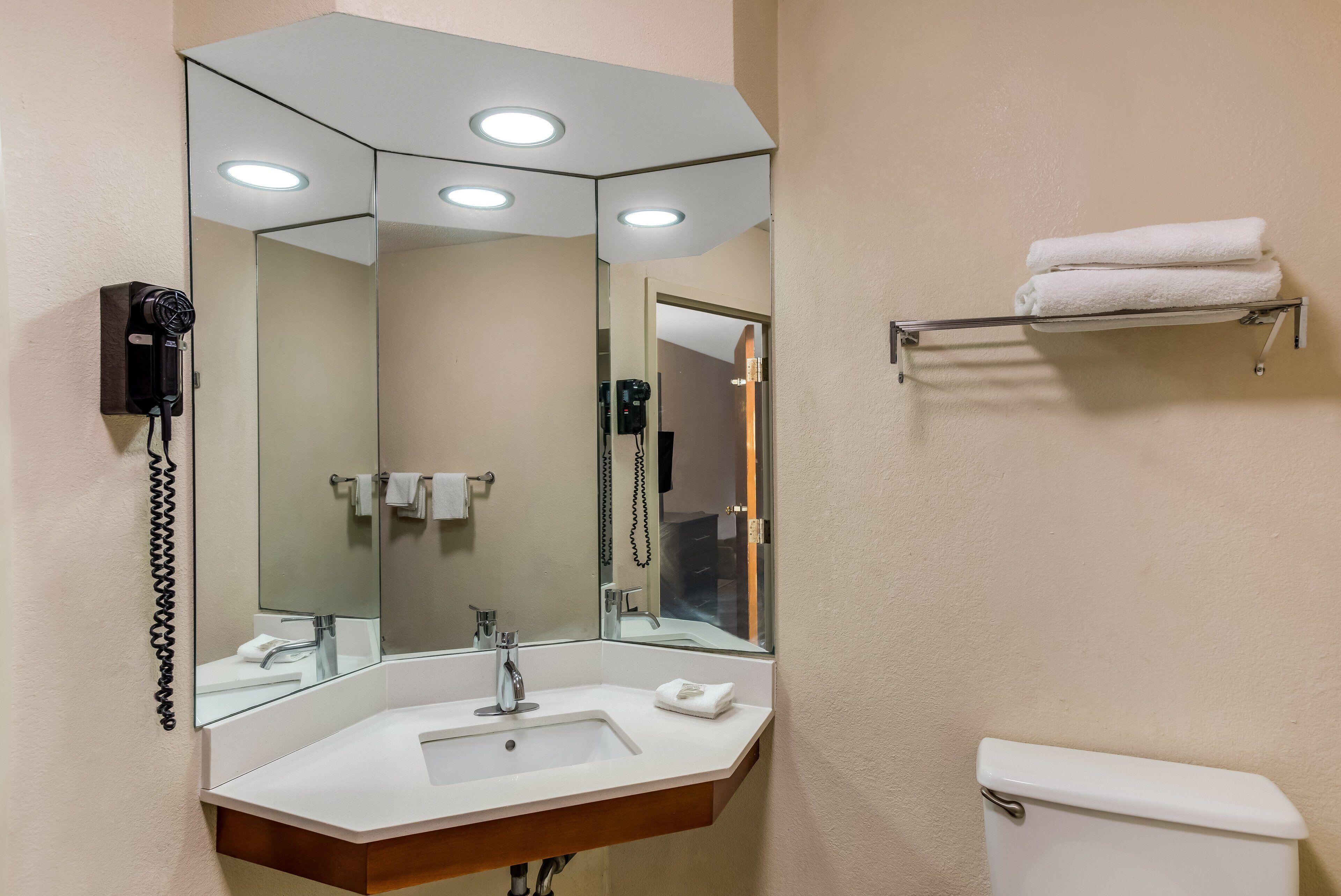 Red Roof - Music Nashville