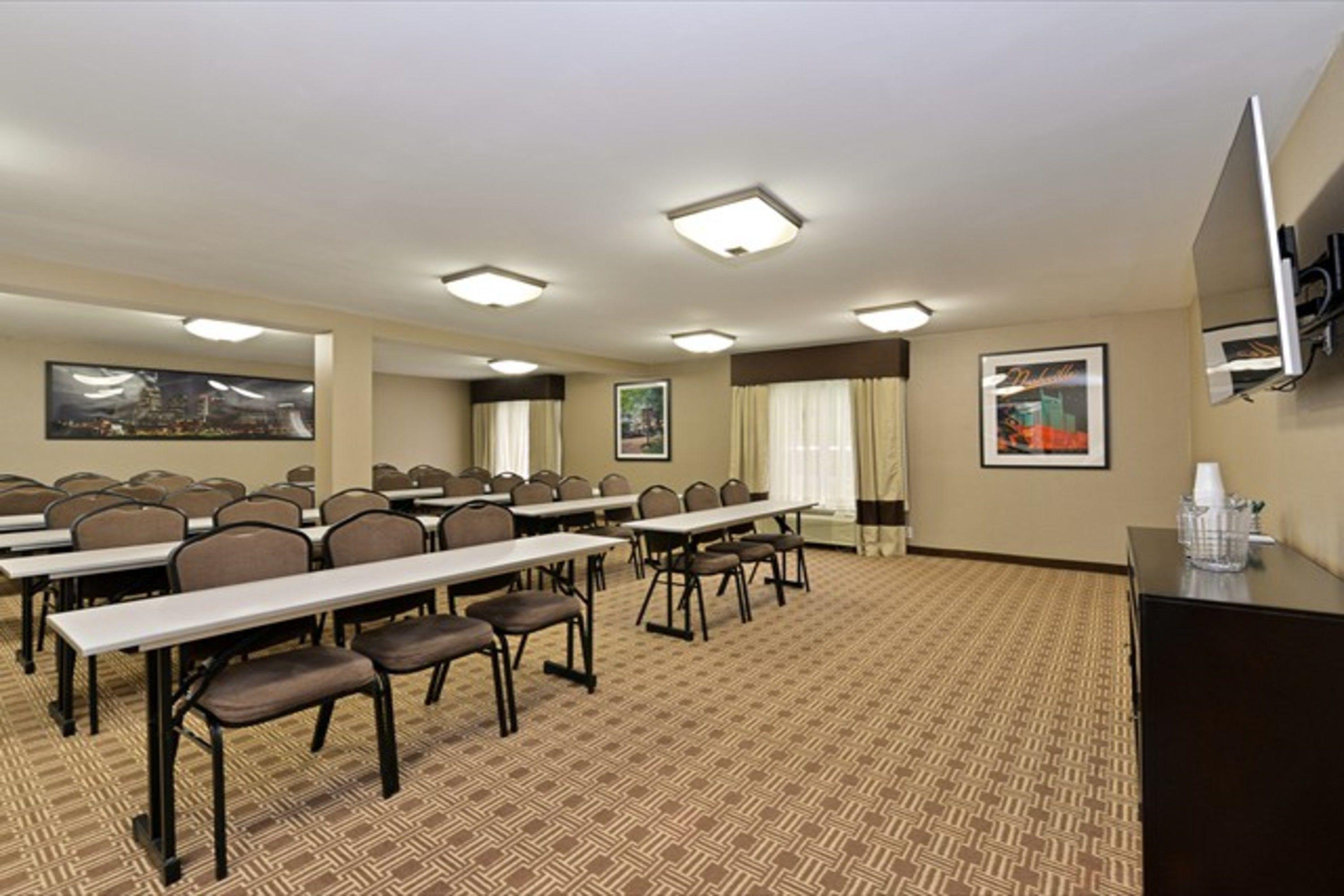 Hotel Quality Airport Nashville