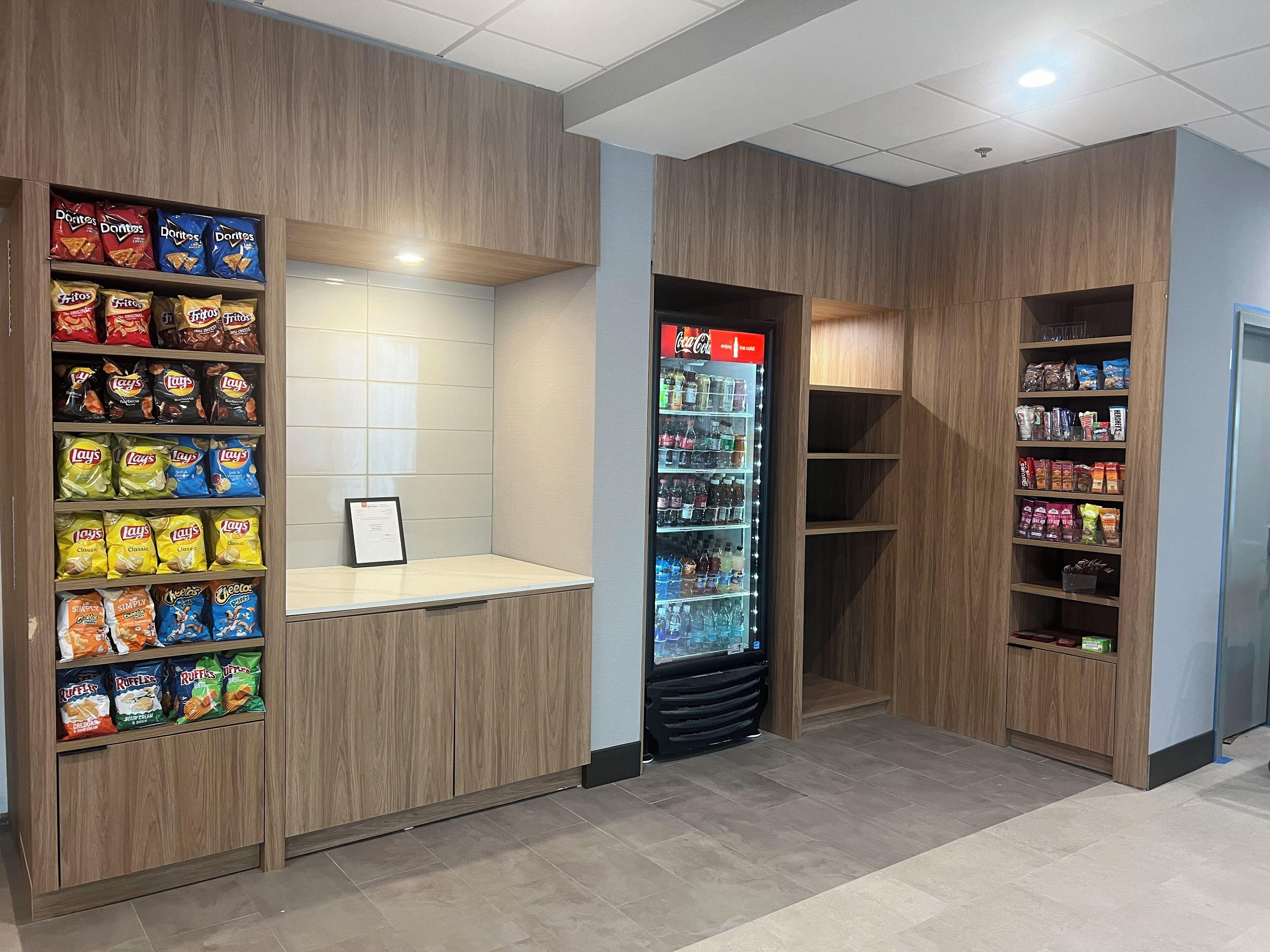 Hotel Downtown - Stadium By Ihg 3*