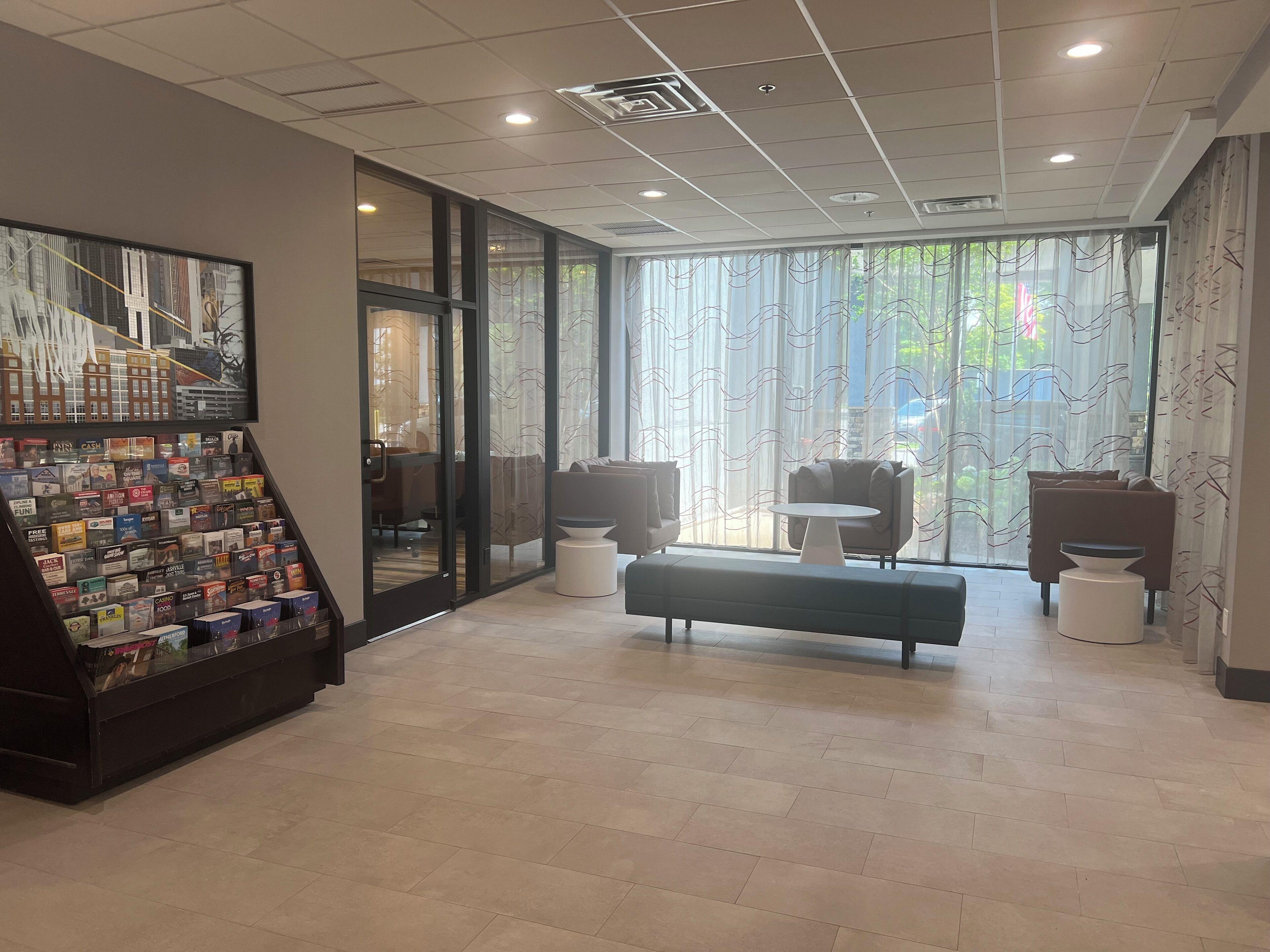 Downtown - Stadium By Ihg Hotel 3*