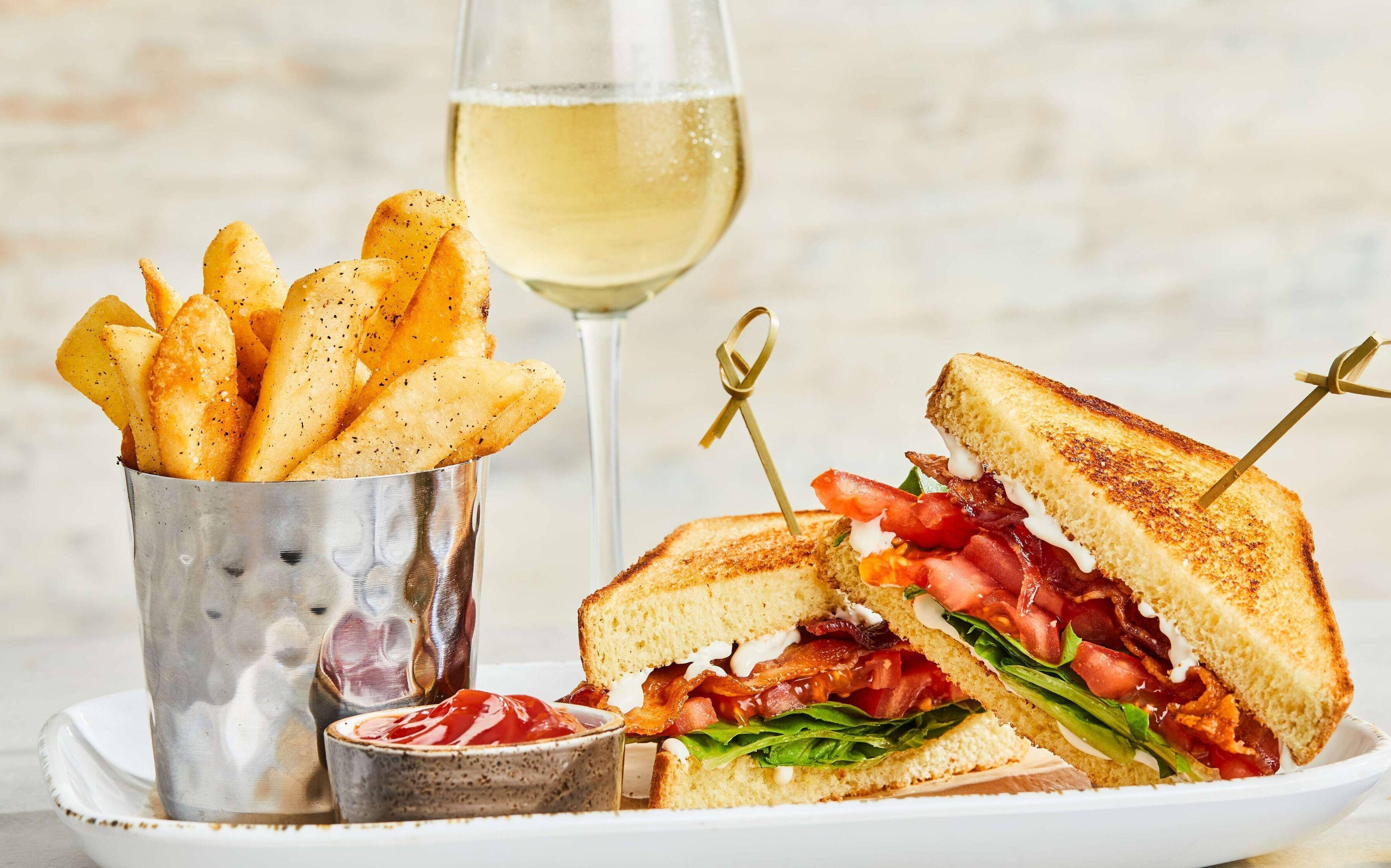 Courtyard By Marriott Airport 3* Nashville