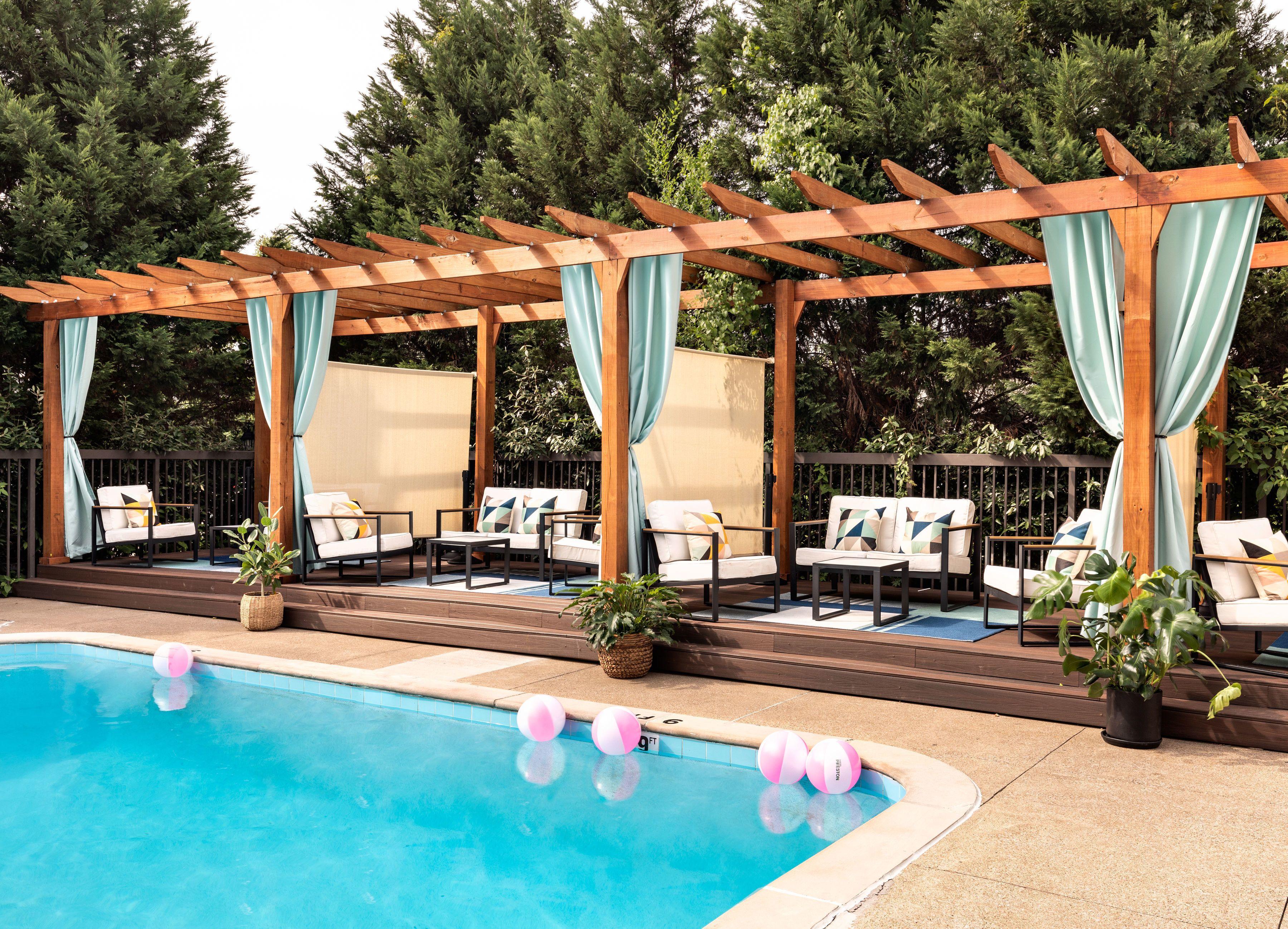 Delta By Marriott Airport 3*