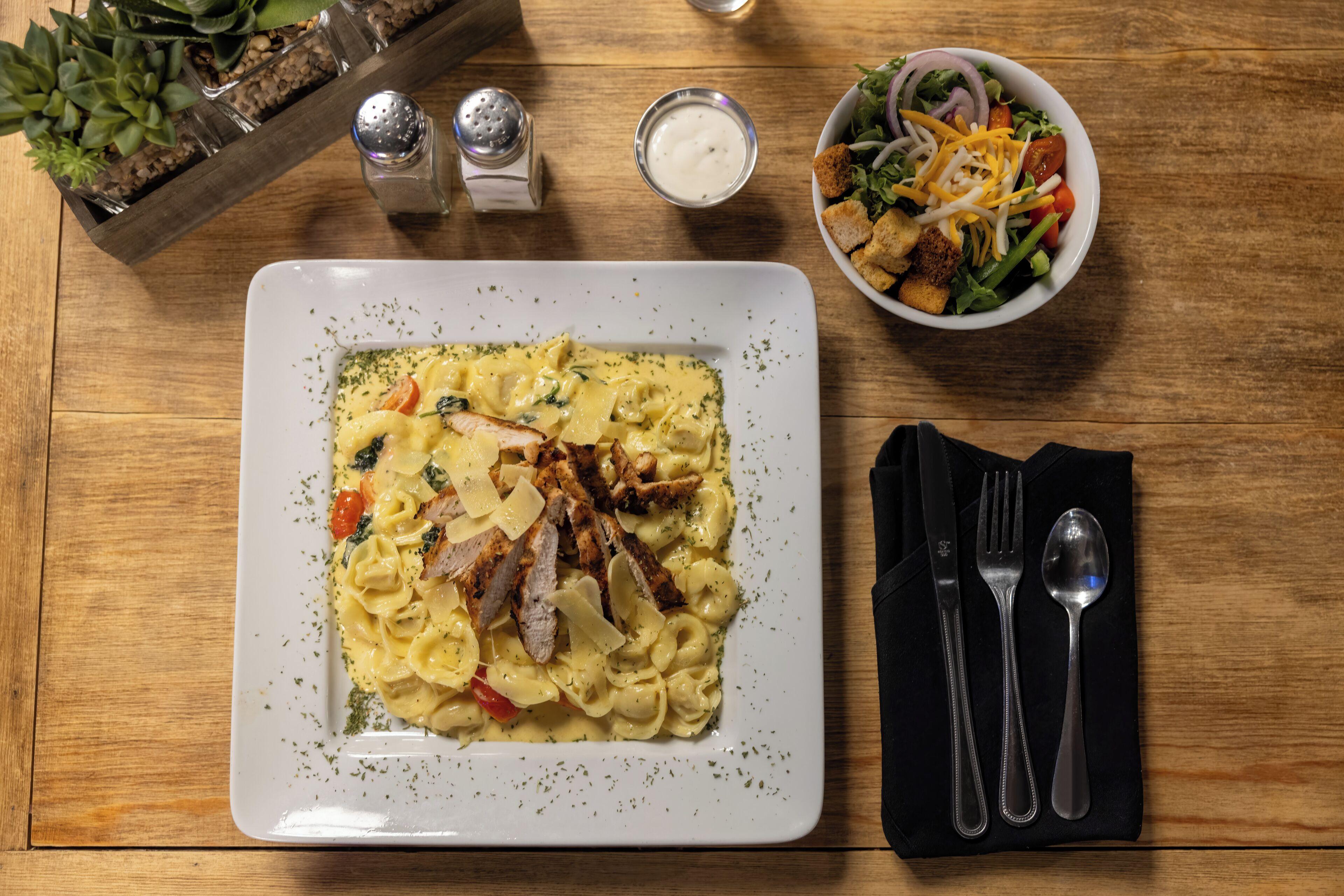 Hotel Delta By Marriott Airport