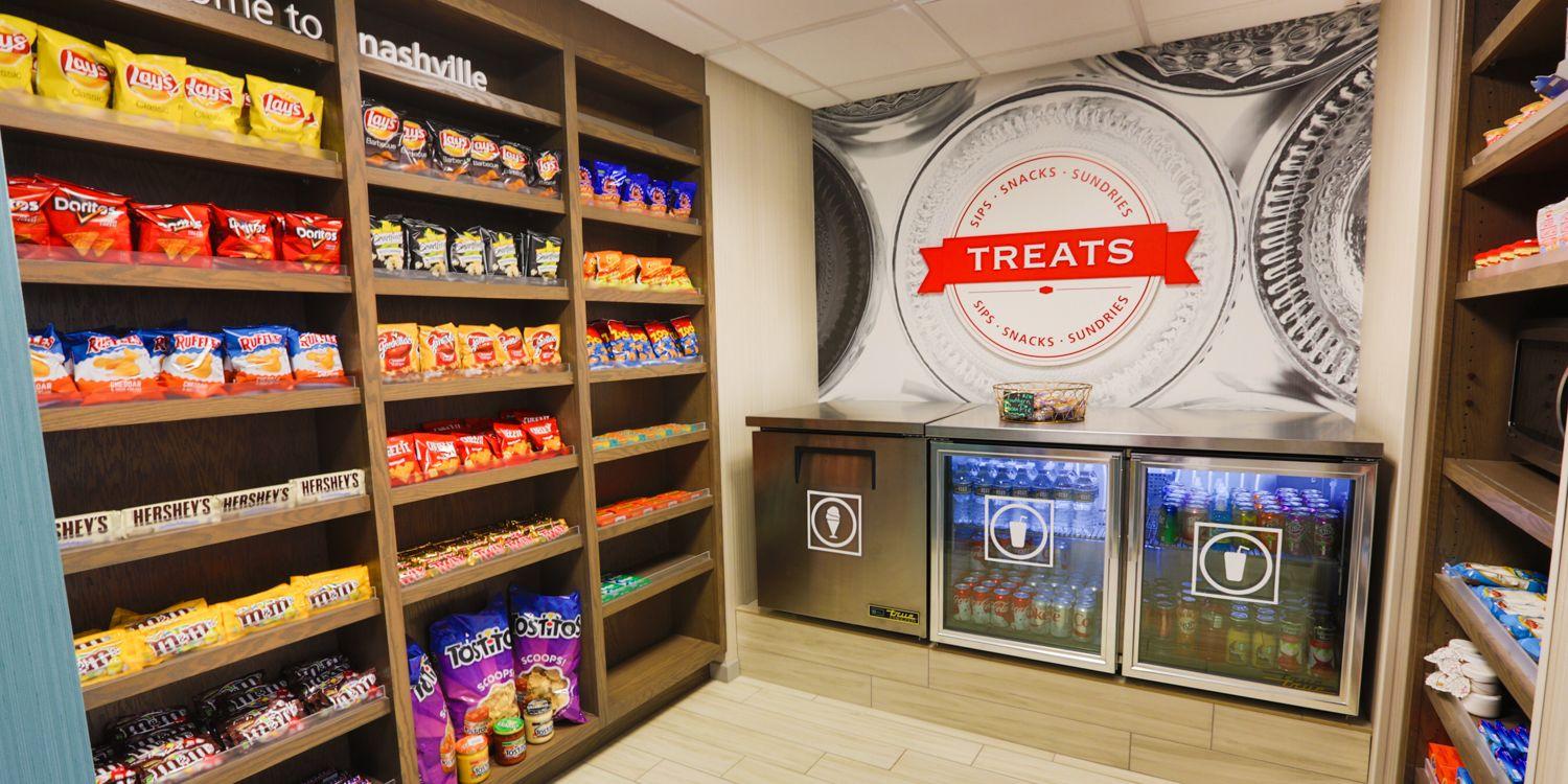 Hotel Hampton & Nashville-airport 3*