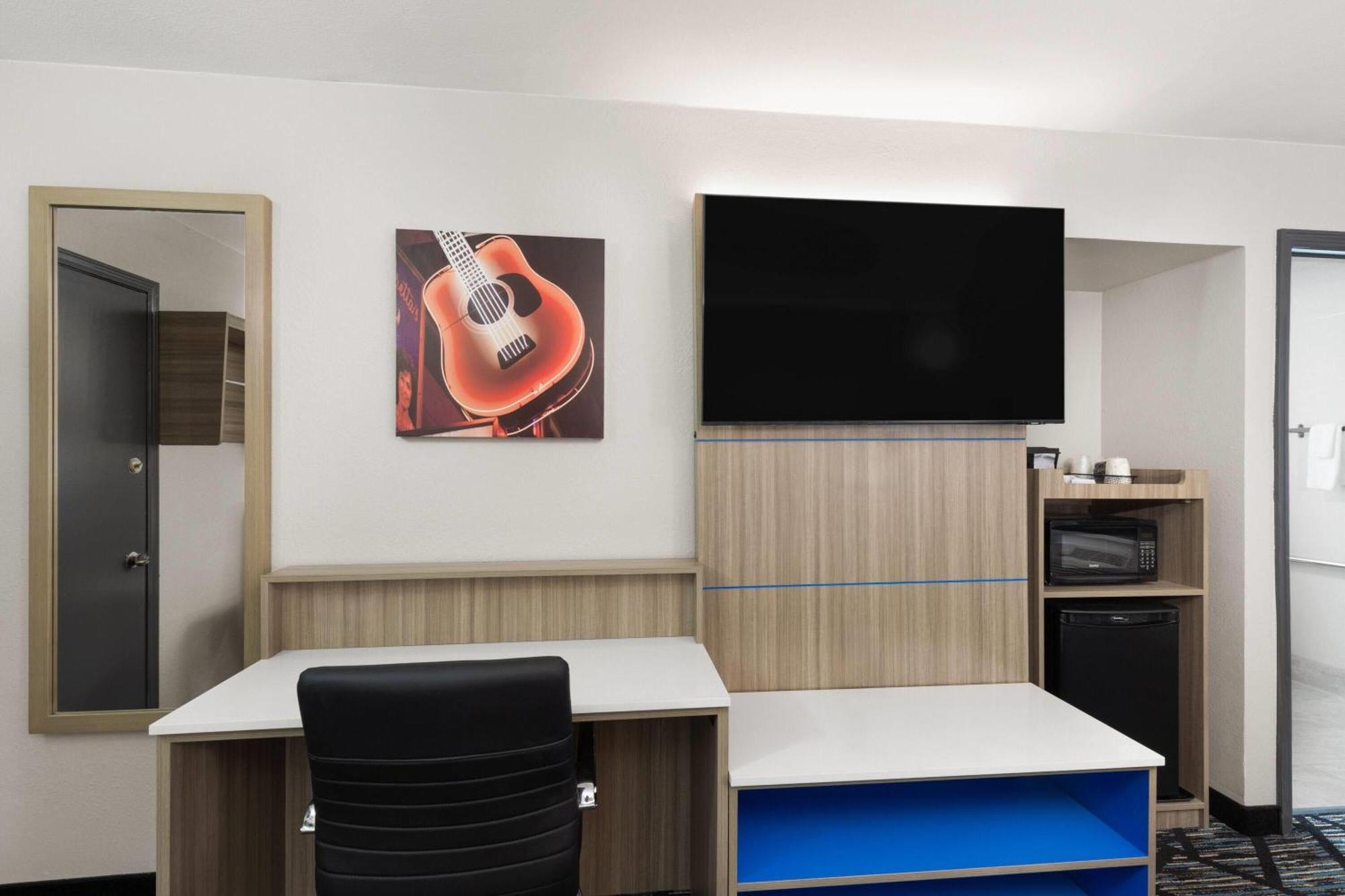 Hotel La Quinta By Wyndham South 2*