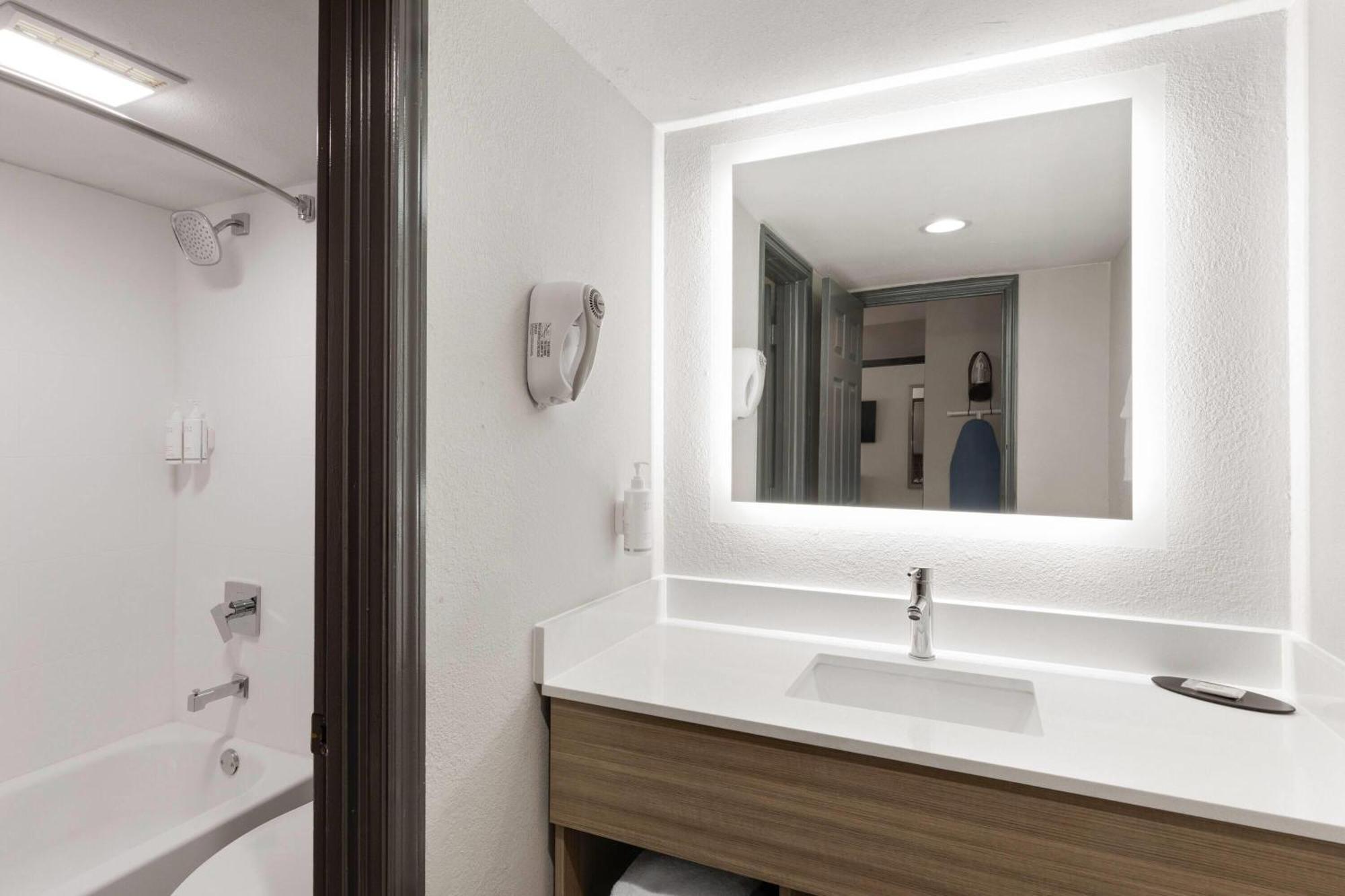 Hotel La Quinta By Wyndham South Nashville