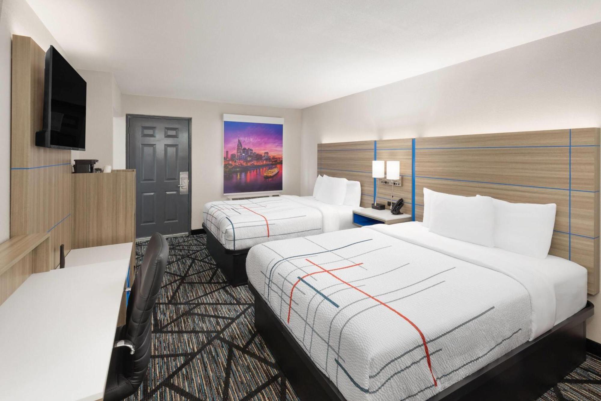 Hotel La Quinta By Wyndham South 2*