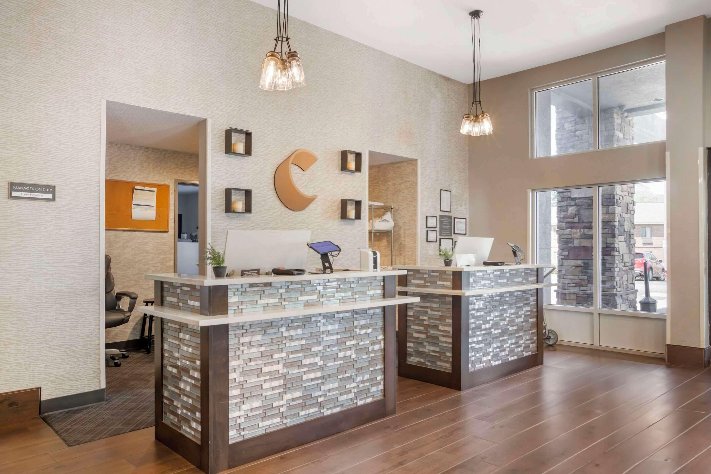 Comfort Airport - Bna Hotel 2*