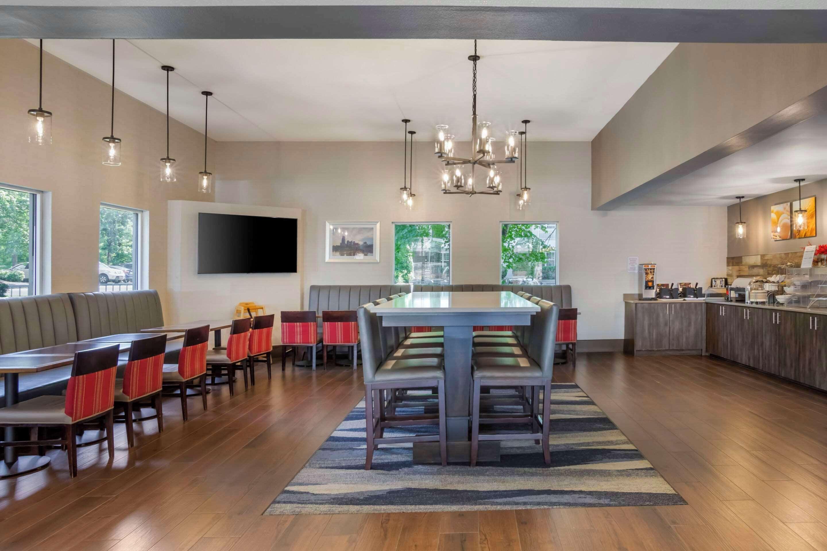 Comfort Airport - Bna Nashville