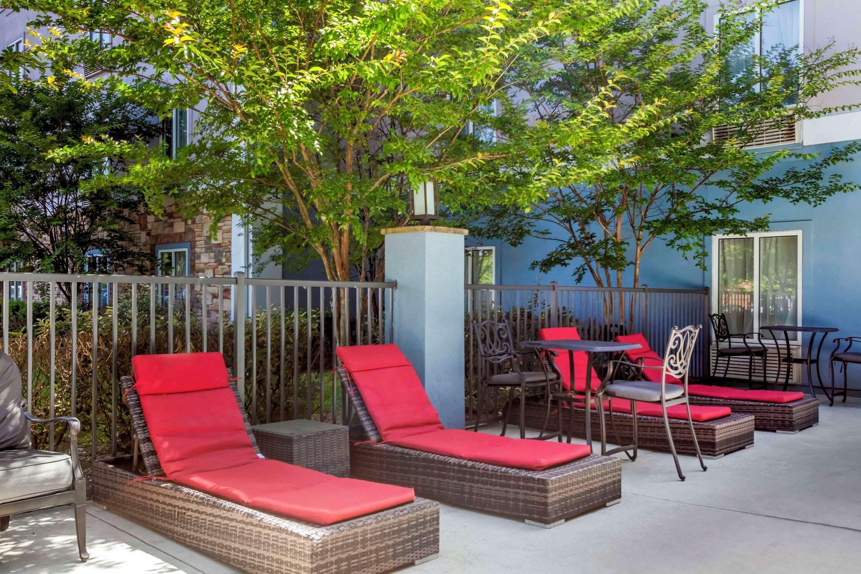 Hotel Comfort Airport - Bna 2*