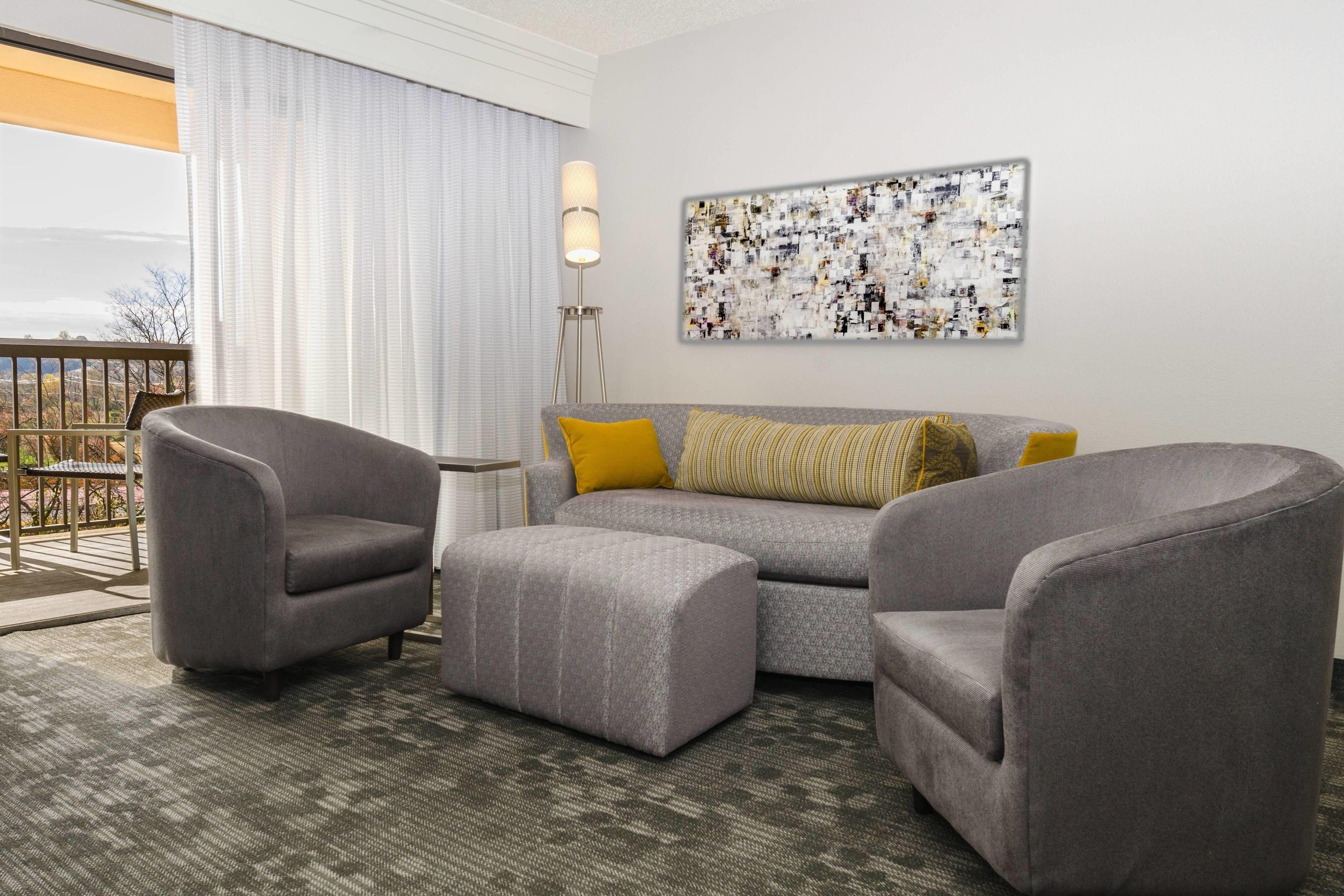 Courtyard By Marriott At Opryland Hotel 3*