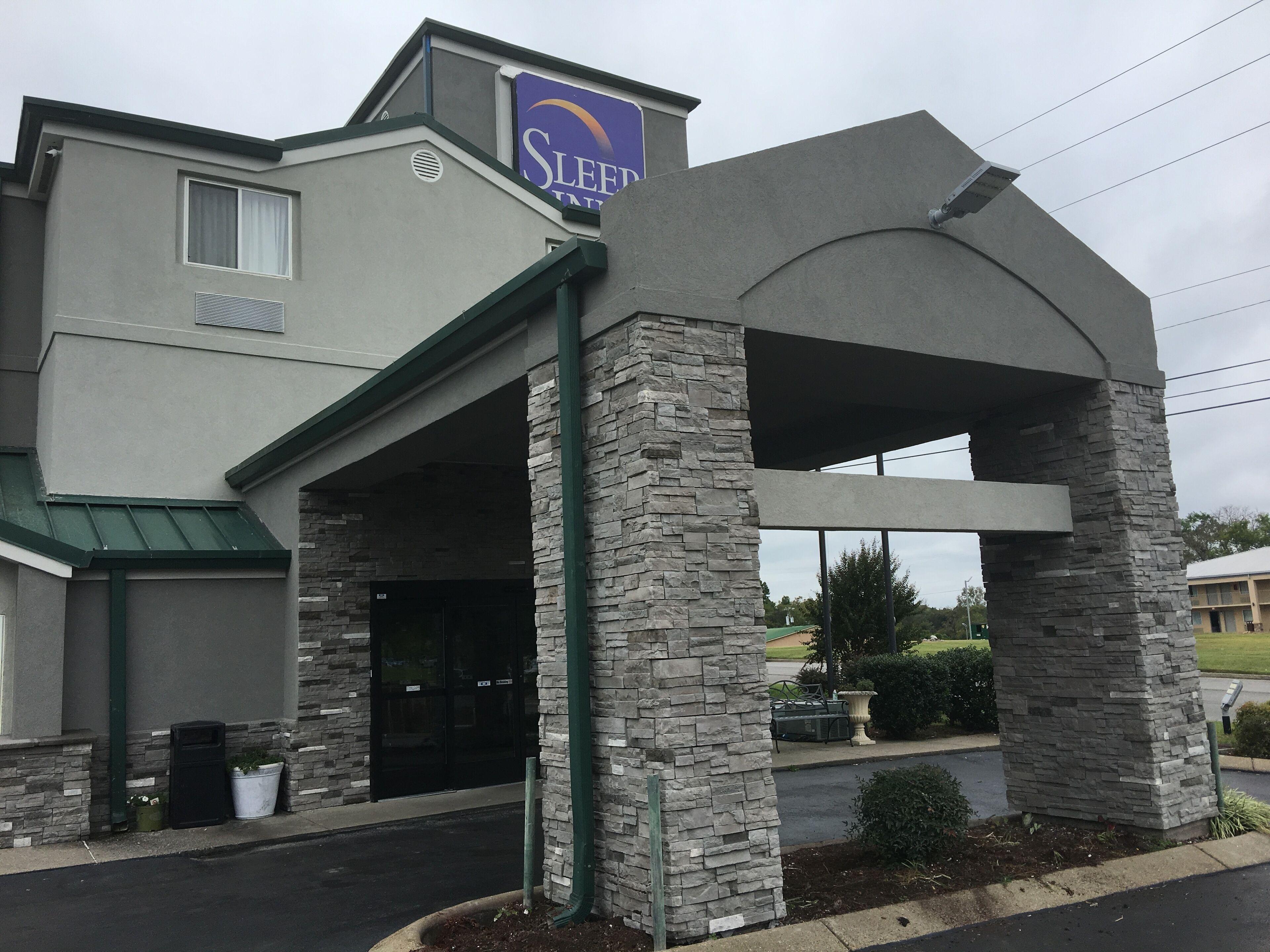 Inn Sleep Near Percy Priest 2*