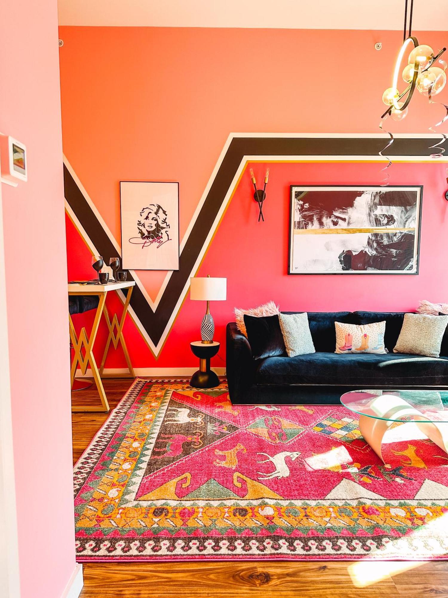 Holiday home Dolly's Glam Getaway - Glittering Gem Near Broadway Nashville