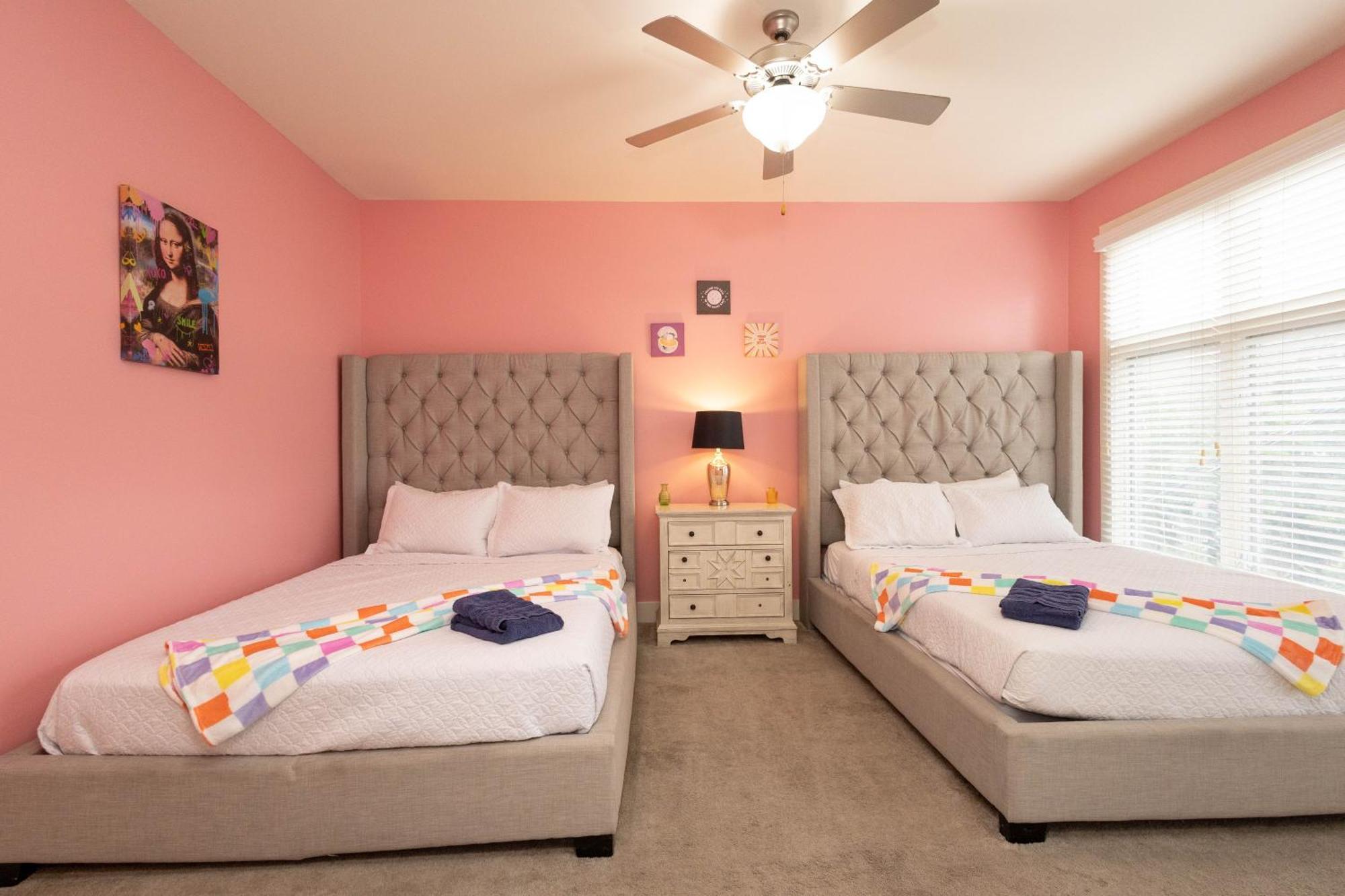 Pink Experience - West End Broadway & Restaurants Apartment Nashville