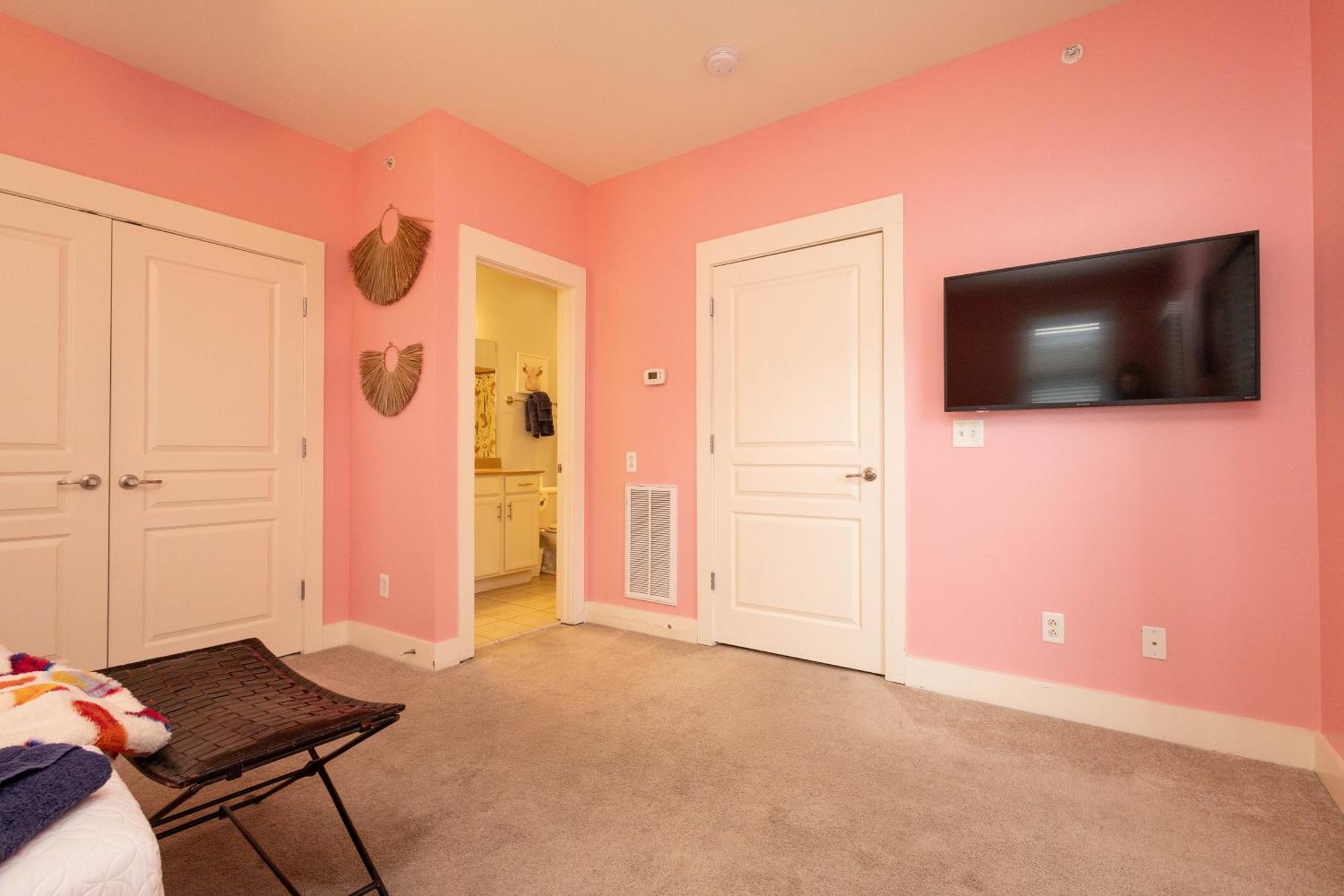 Apartment Pink Experience - West End Broadway & Restaurants Nashville