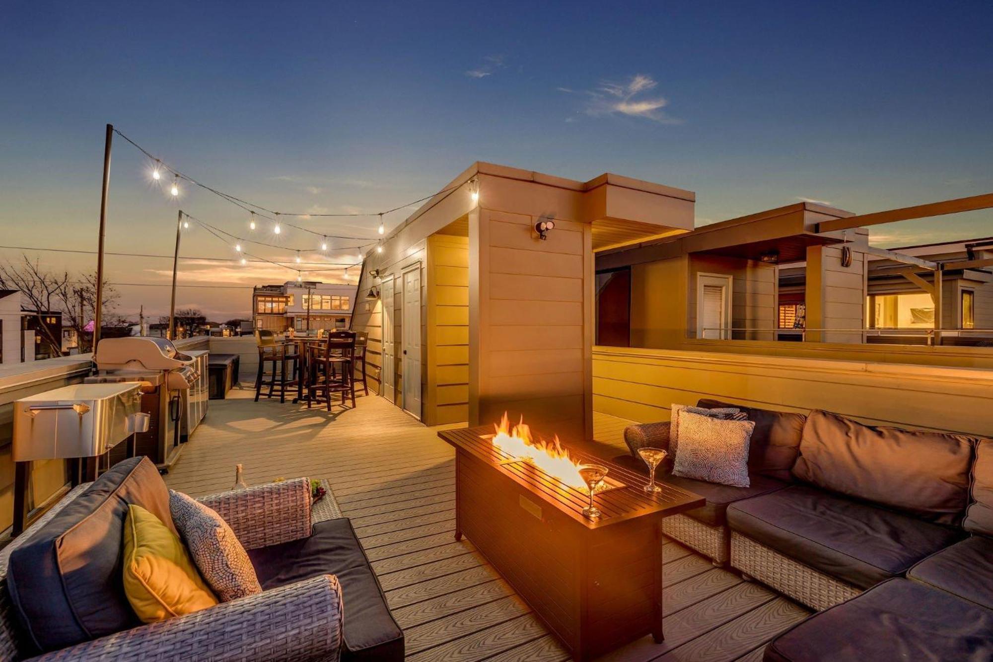 Gulch Melody - Private Rooftop - Heart Of Gulch Holiday home *