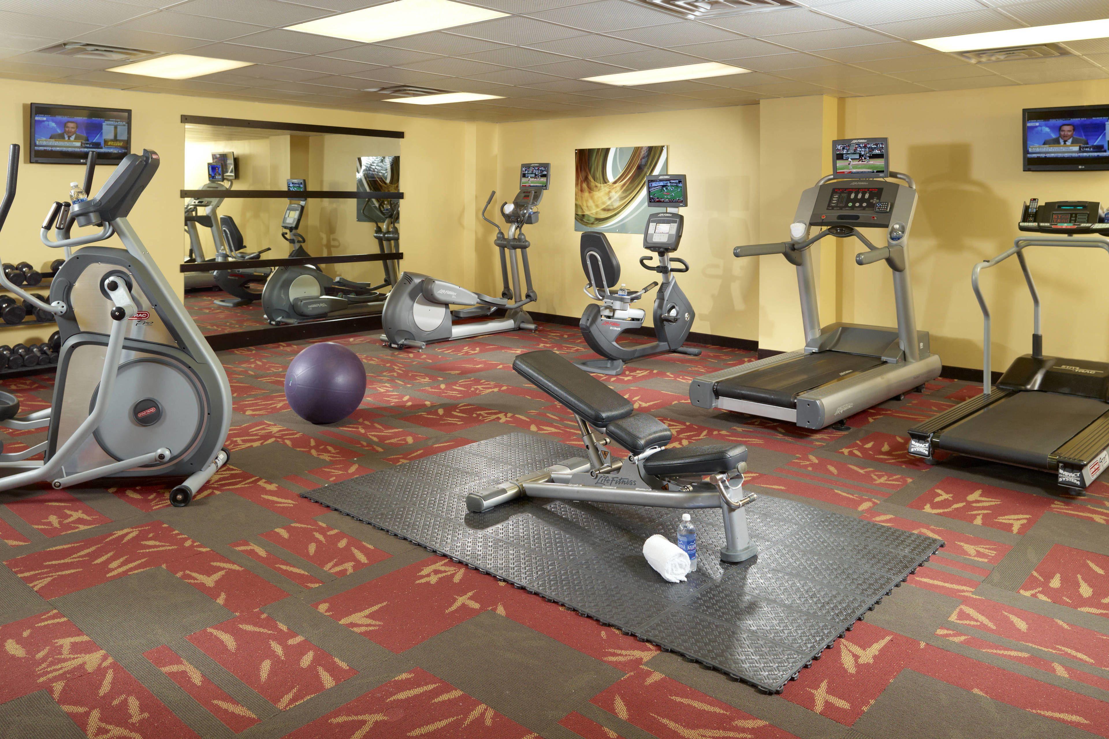 Courtyard By Marriott Downtown