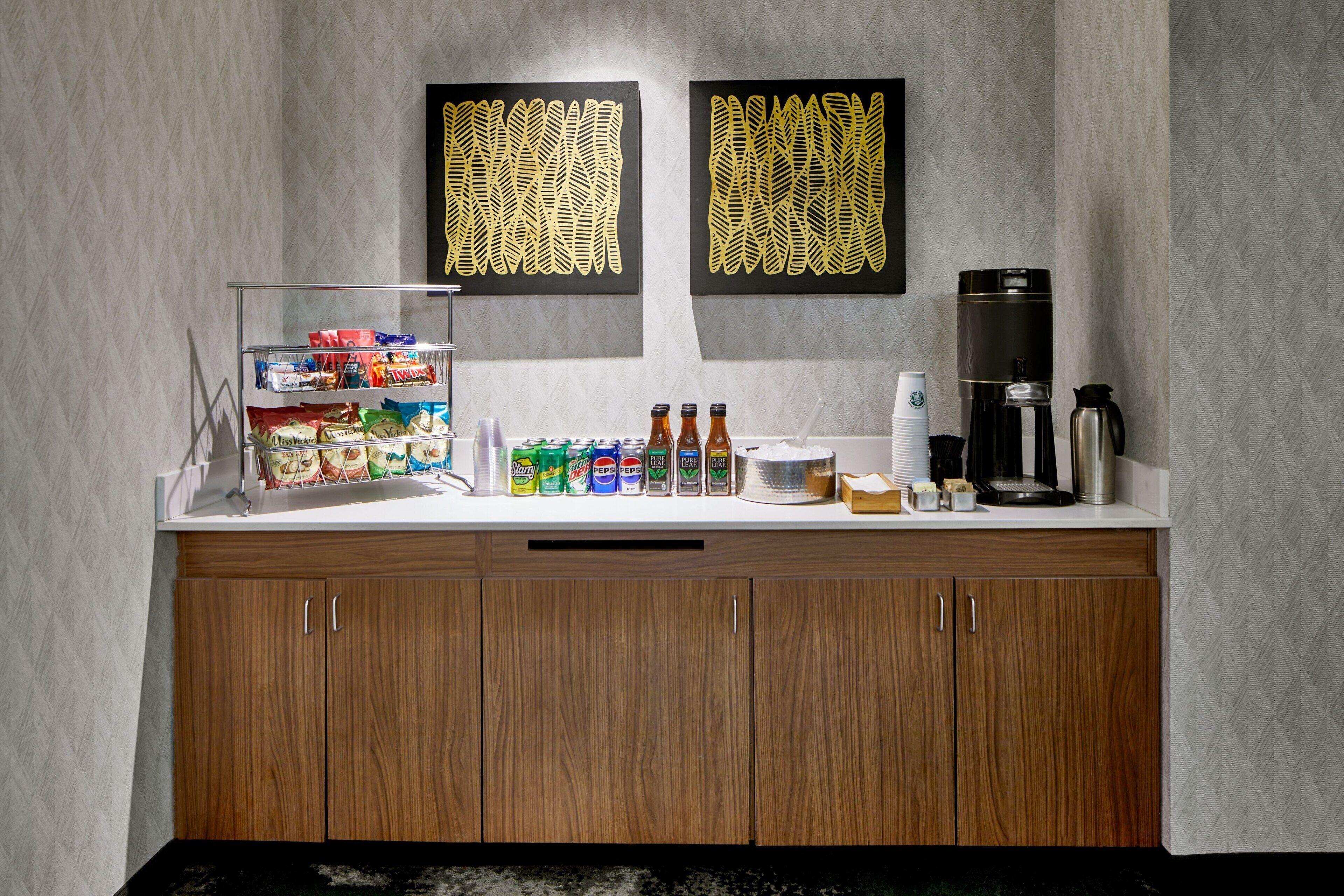 Courtyard By Marriott Downtown Nashville