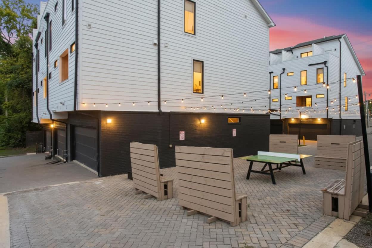 Play At 8th & Argyle Elite Vacation Spot * Nashville