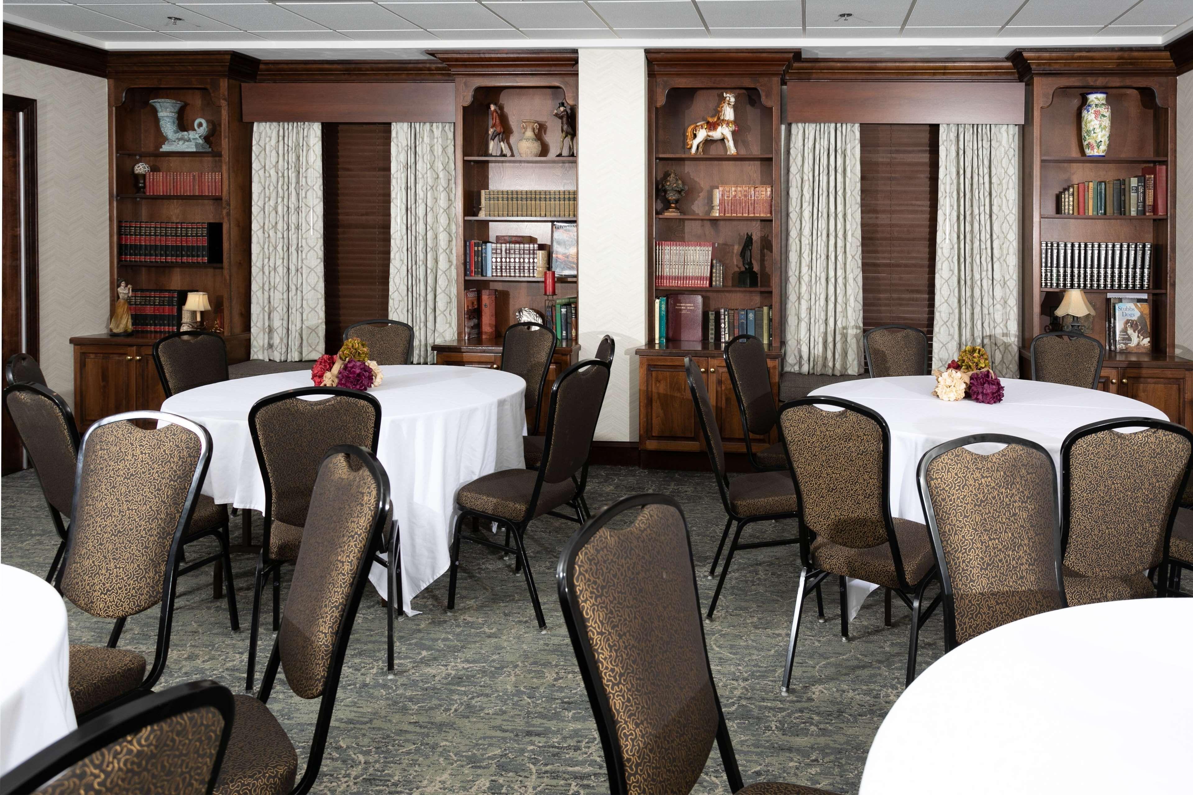 Hampton & Nashville-green Hills