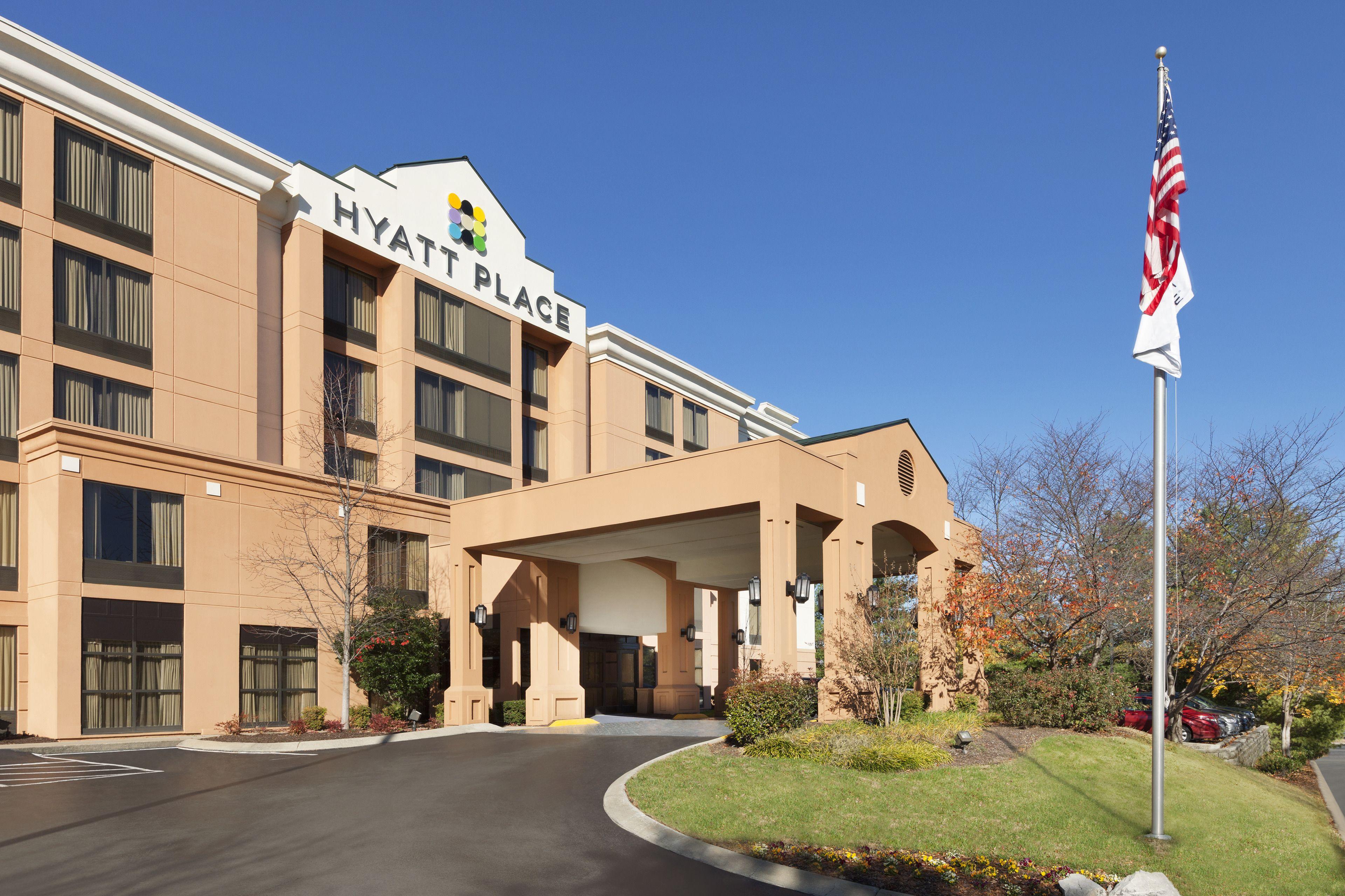Hyatt Place Airport 3*