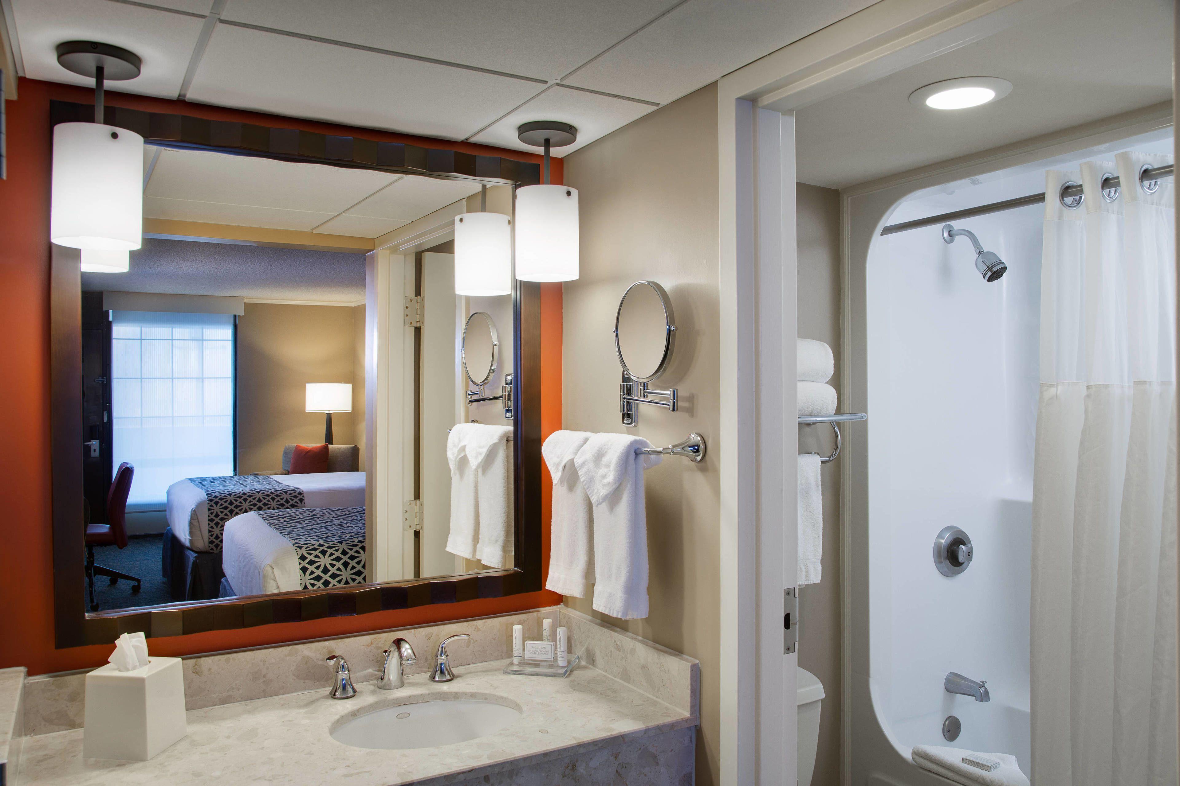 The At Opryland, A Gaylord Nashville