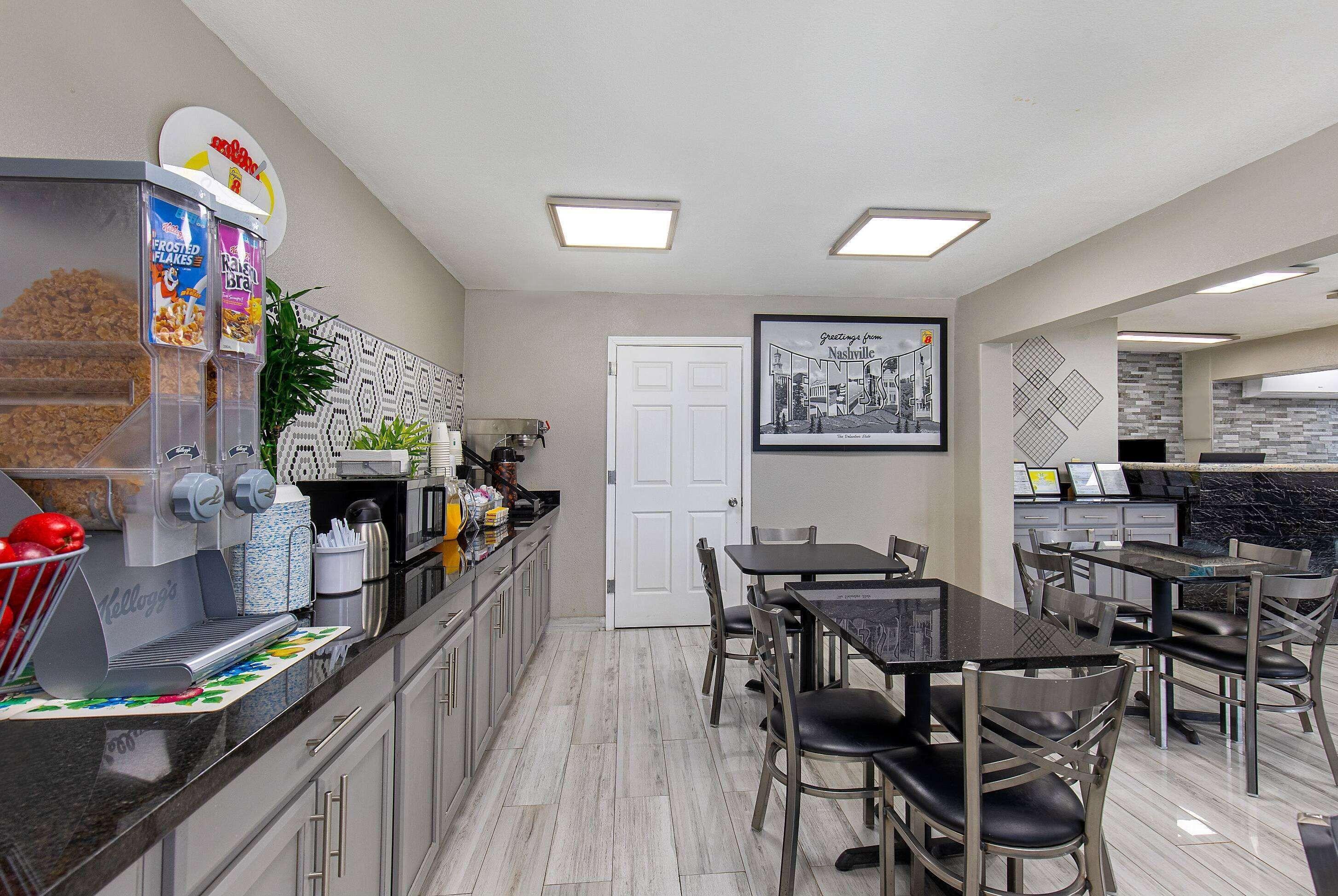 Super 8 By Wyndham West 2* Nashville