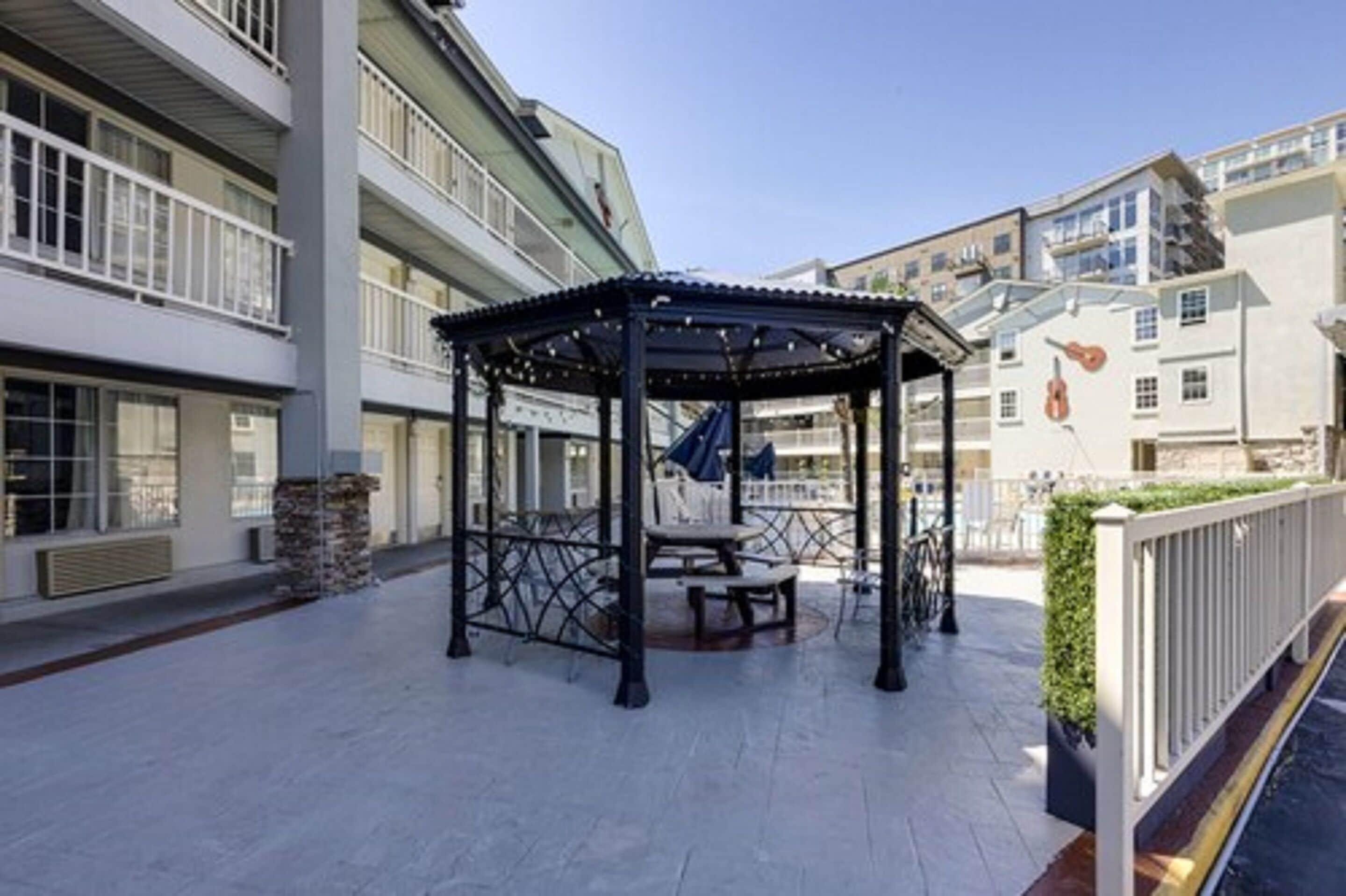 Inn Comfort Downtown - Music Center