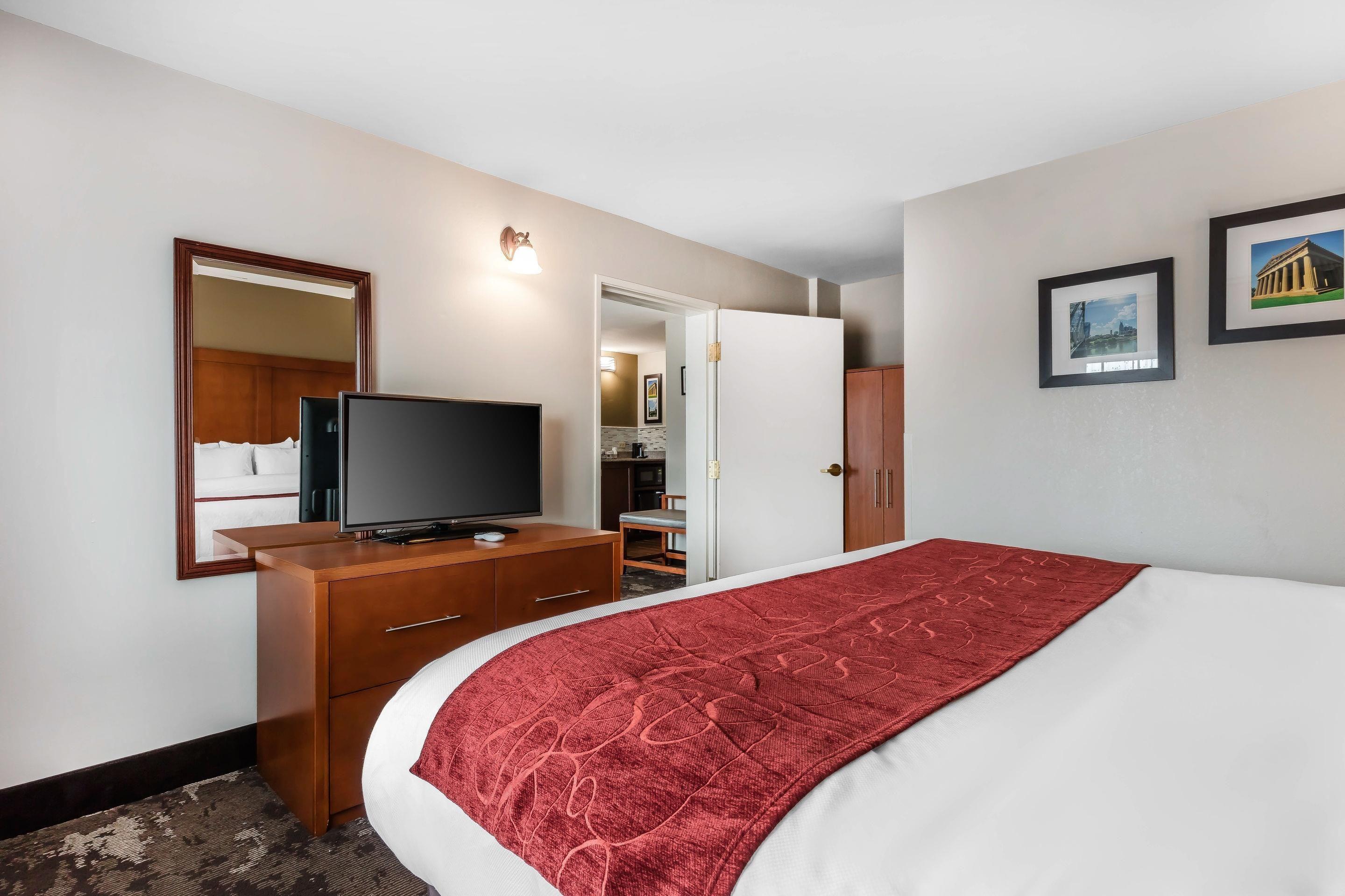 Hotel Comfort & Near Tanger Outlets I-24 Antioch Nashville