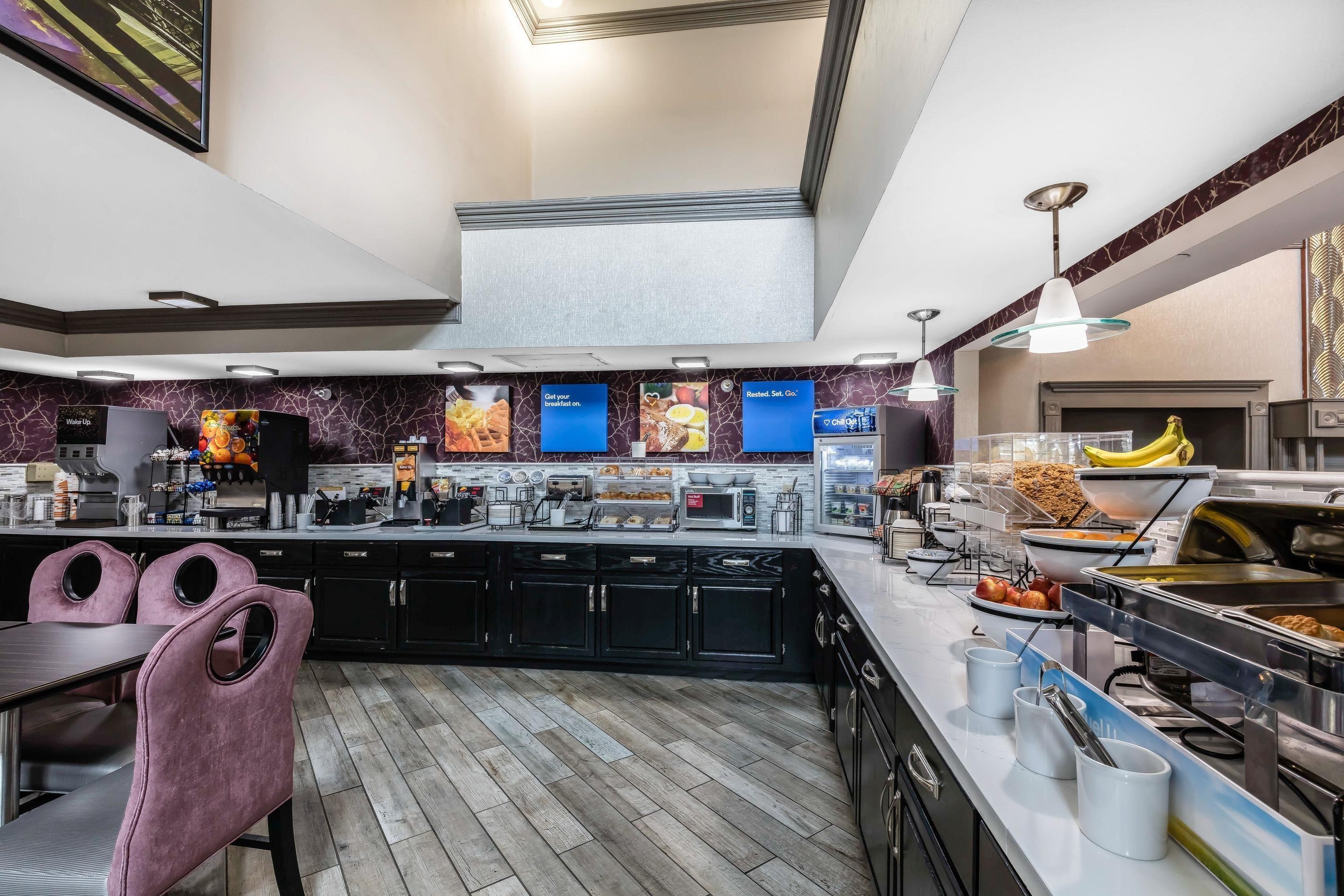 Hotel Comfort & Near Tanger Outlets I-24 Antioch