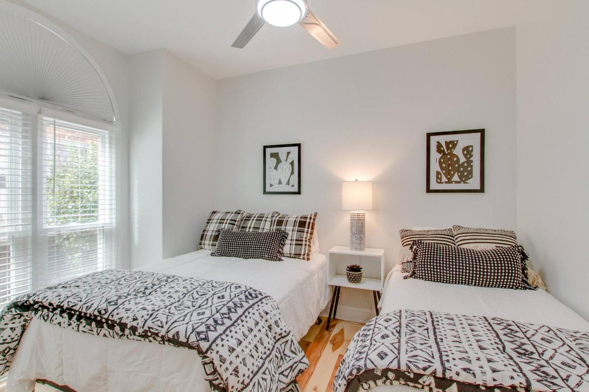 Holiday home The Grant | 9 Mins To Downtown, Vandy On Foot Nashville