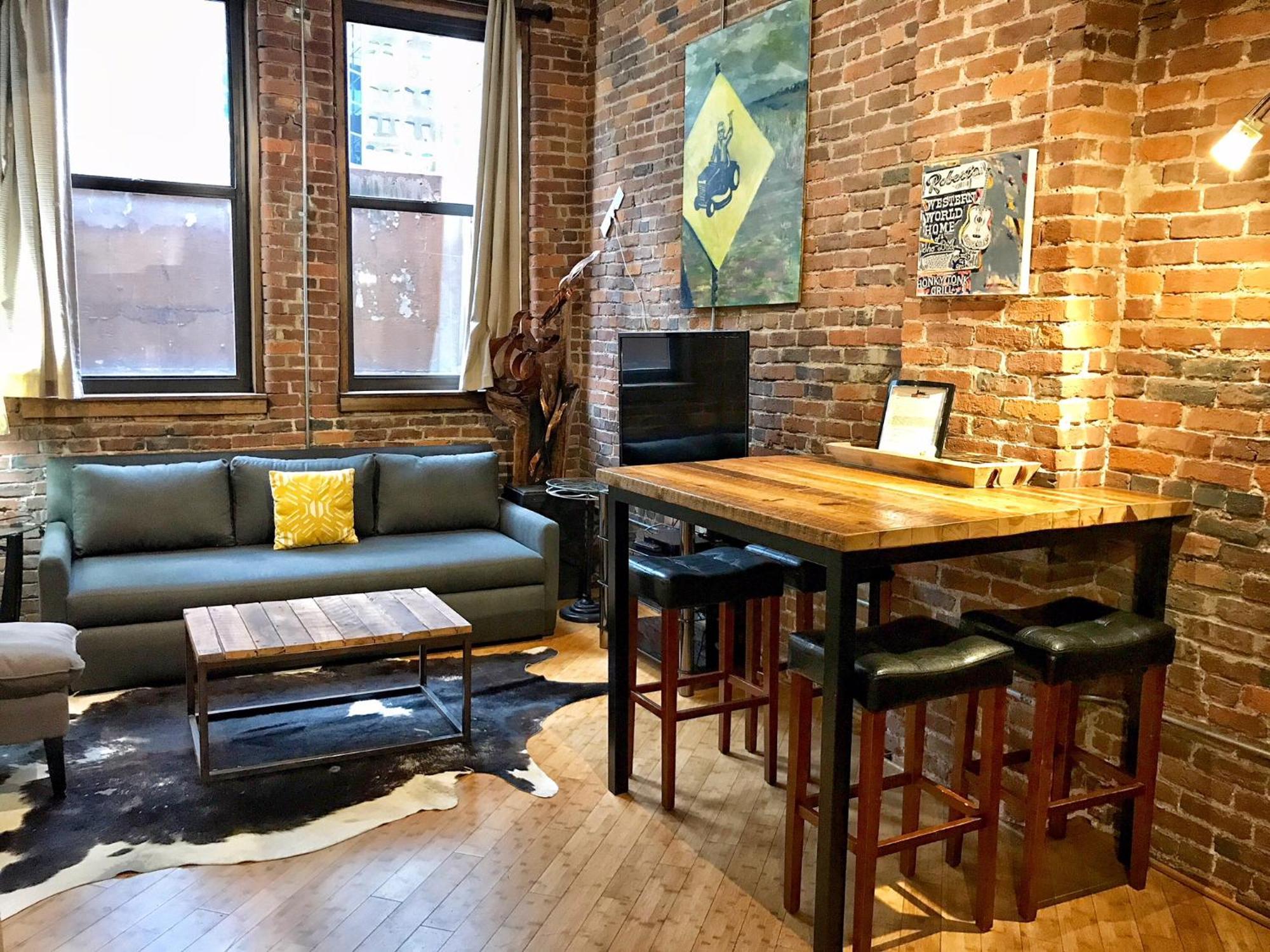 Apartment No Show Jones Nashville