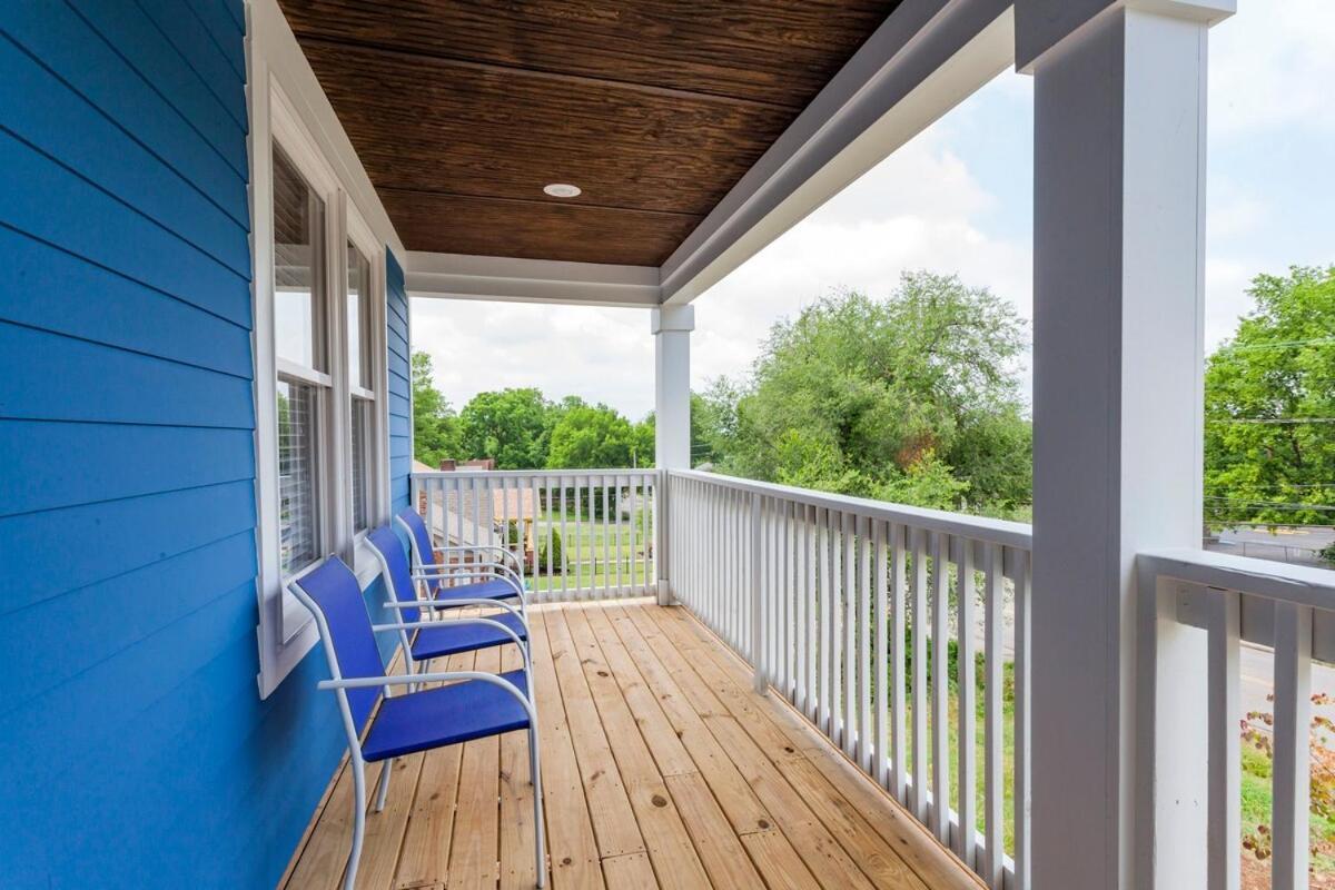 Holiday home 1a Rooftop Deck, 3mi Broadway, Side By Side Available Nashville