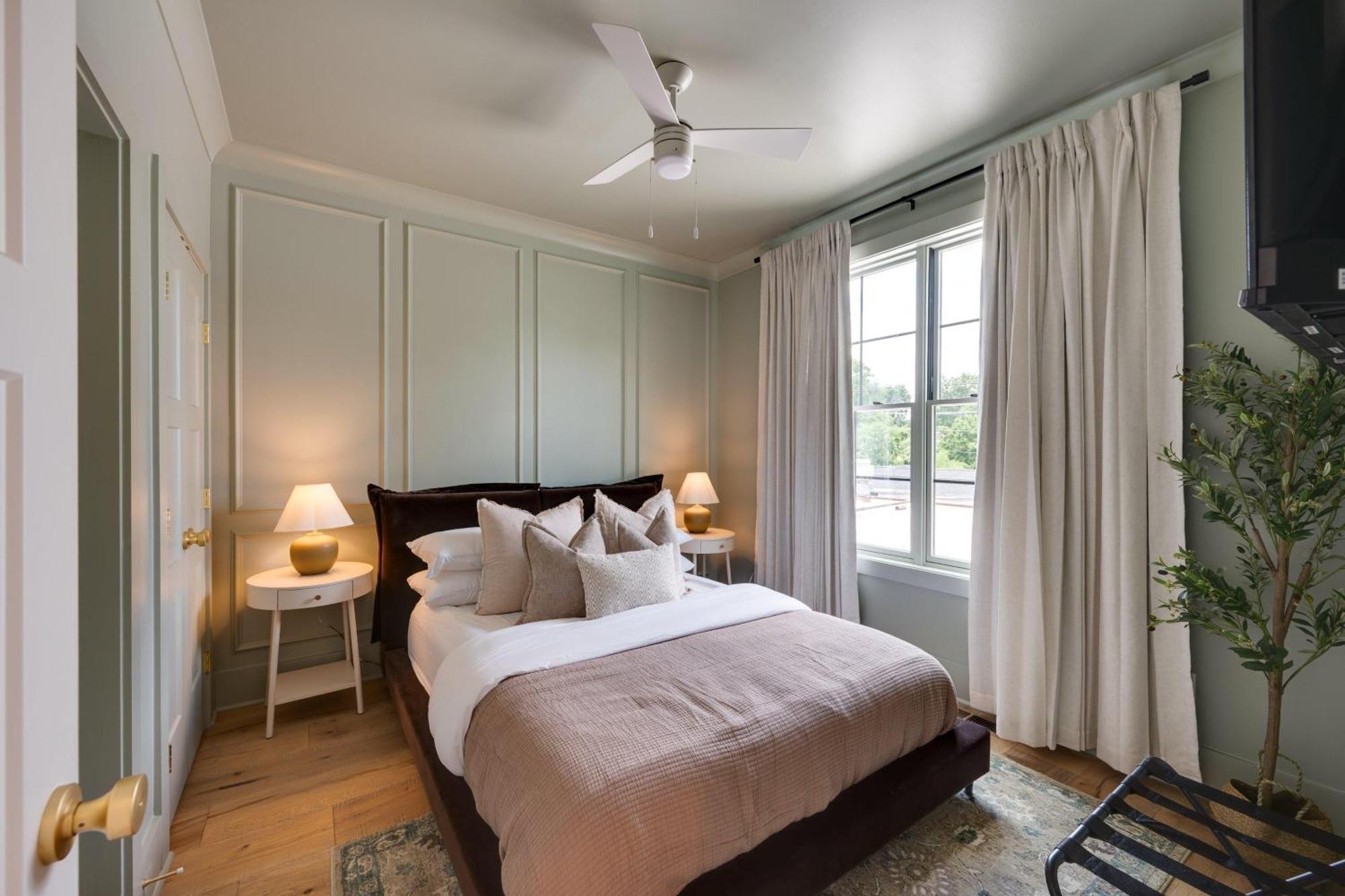 Eclipse - Ultra High End Finishes - Rooftop Patio Nashville