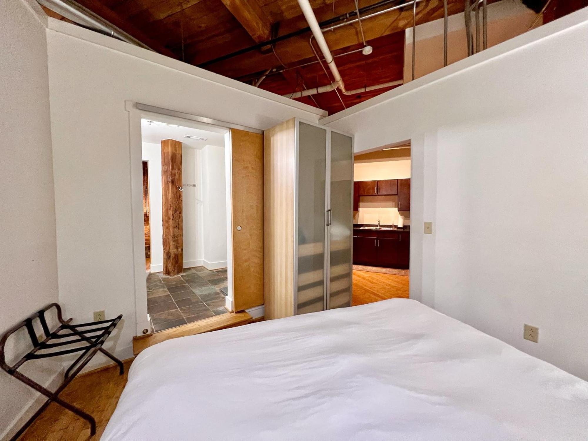 No Show Jones Apartment Nashville