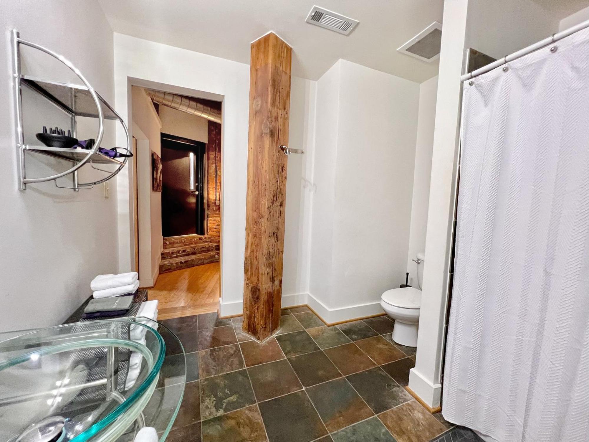 No Show Jones Apartment