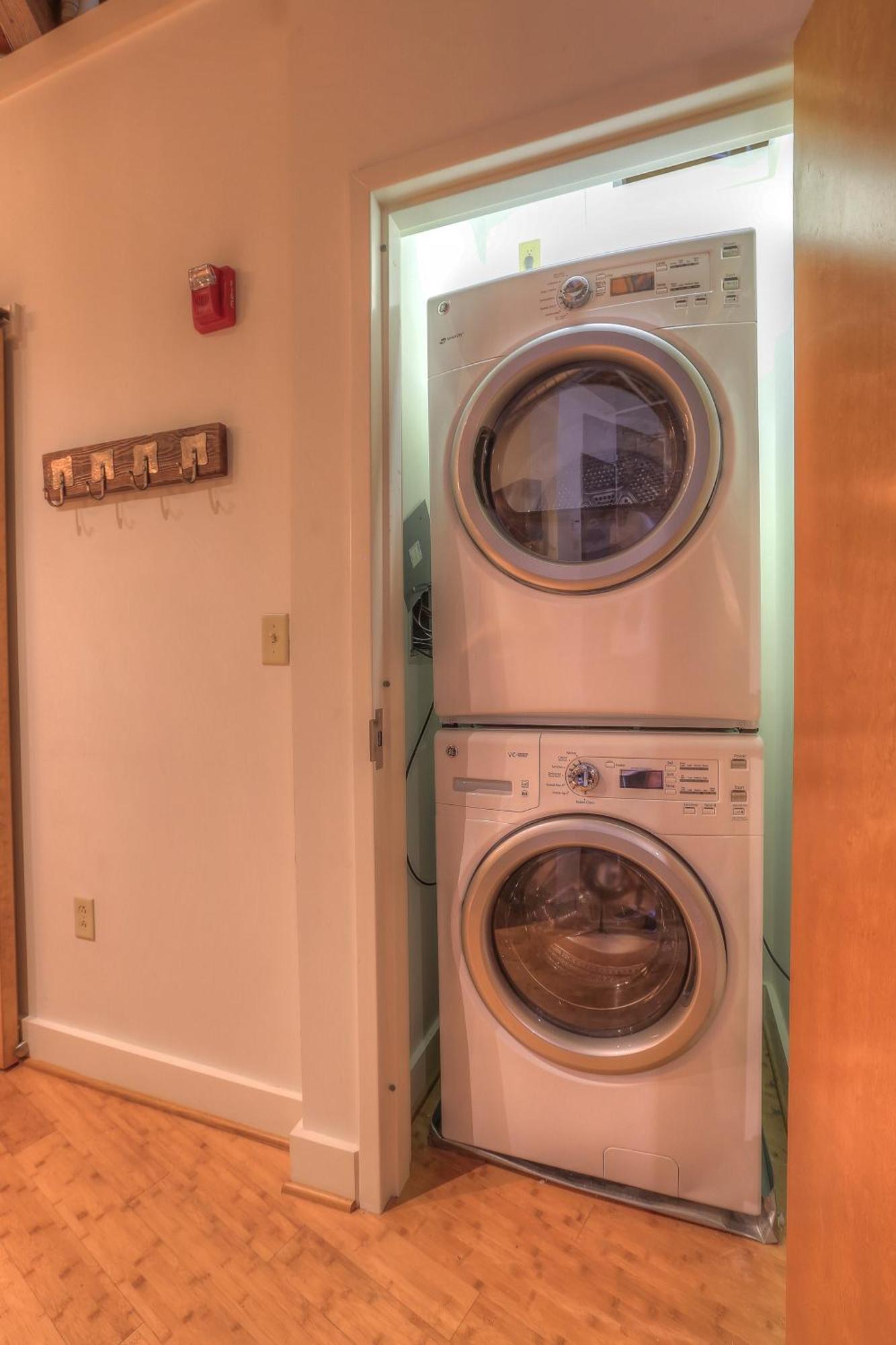 No Show Jones Apartment