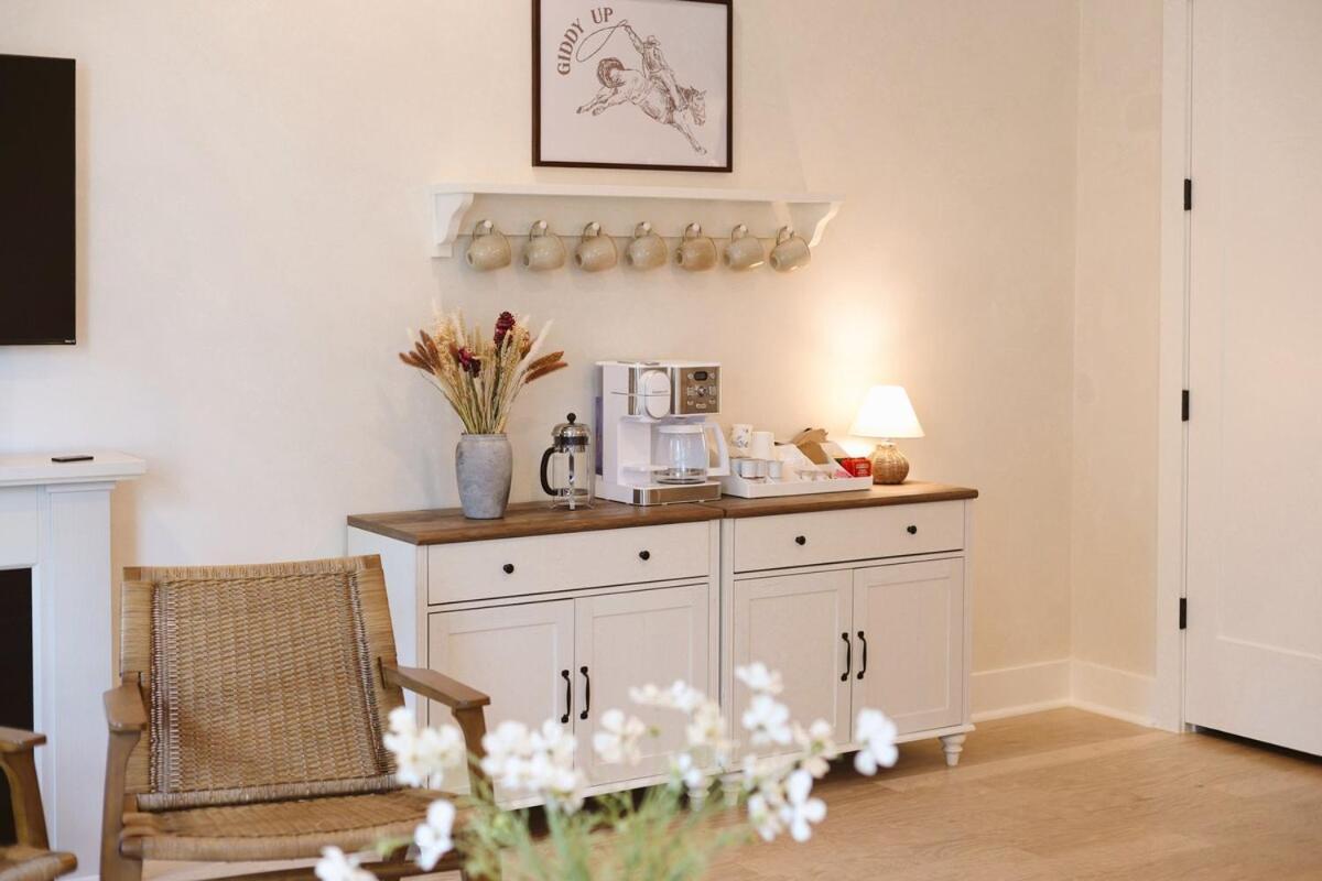 Rooftop, Firepit, King, Smart Tvs, 6min Drive To Broadway Nashville