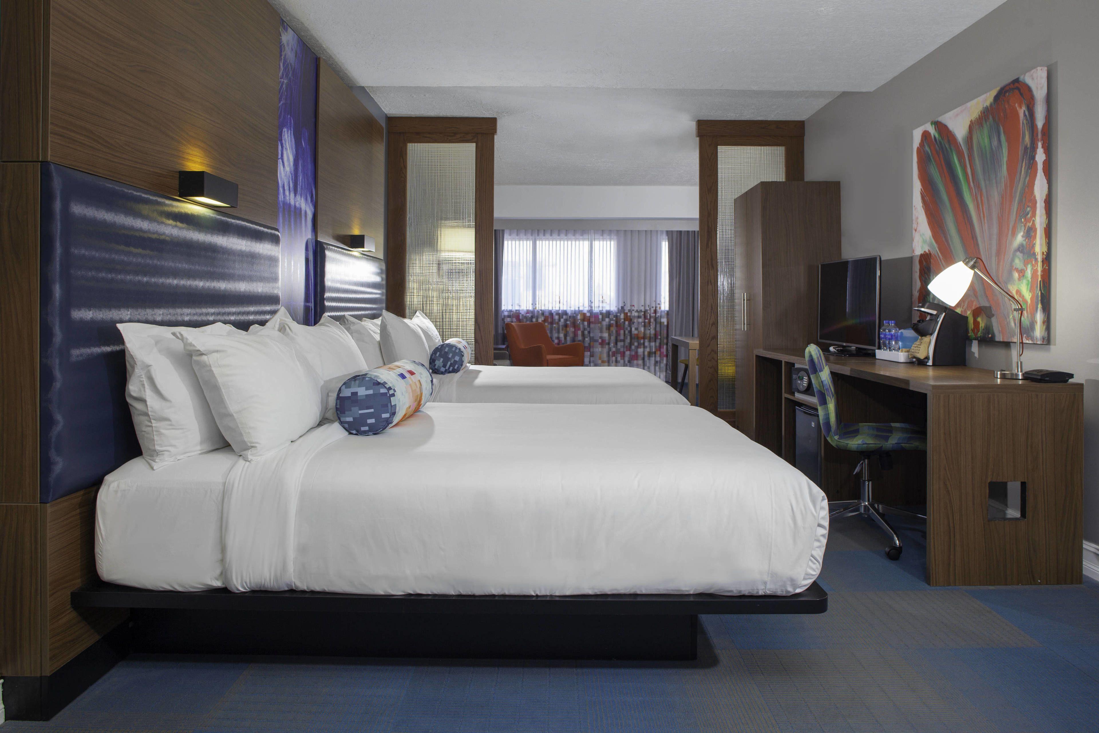 Hotel Aloft West End 3*