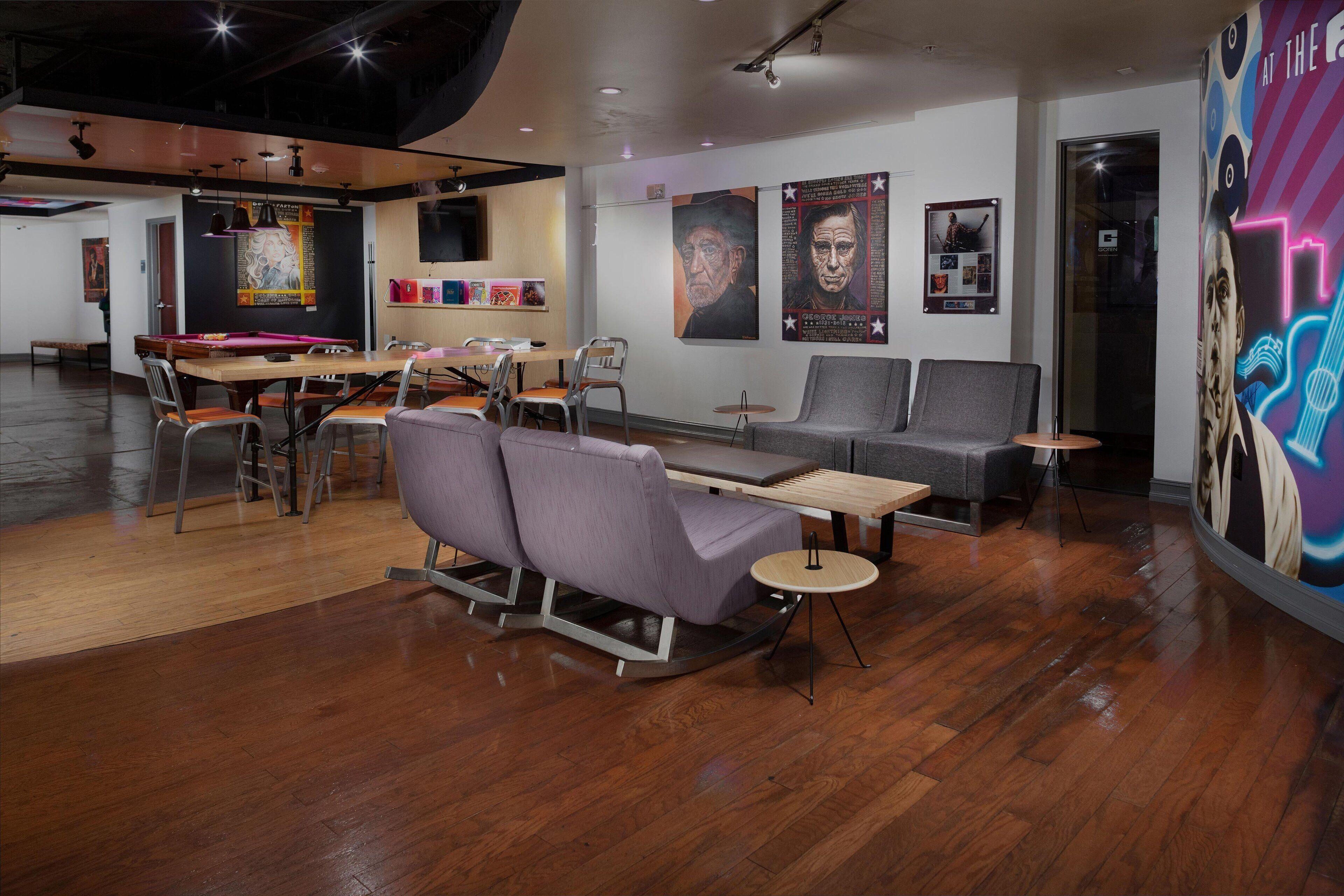 Hotel Aloft West End 3*